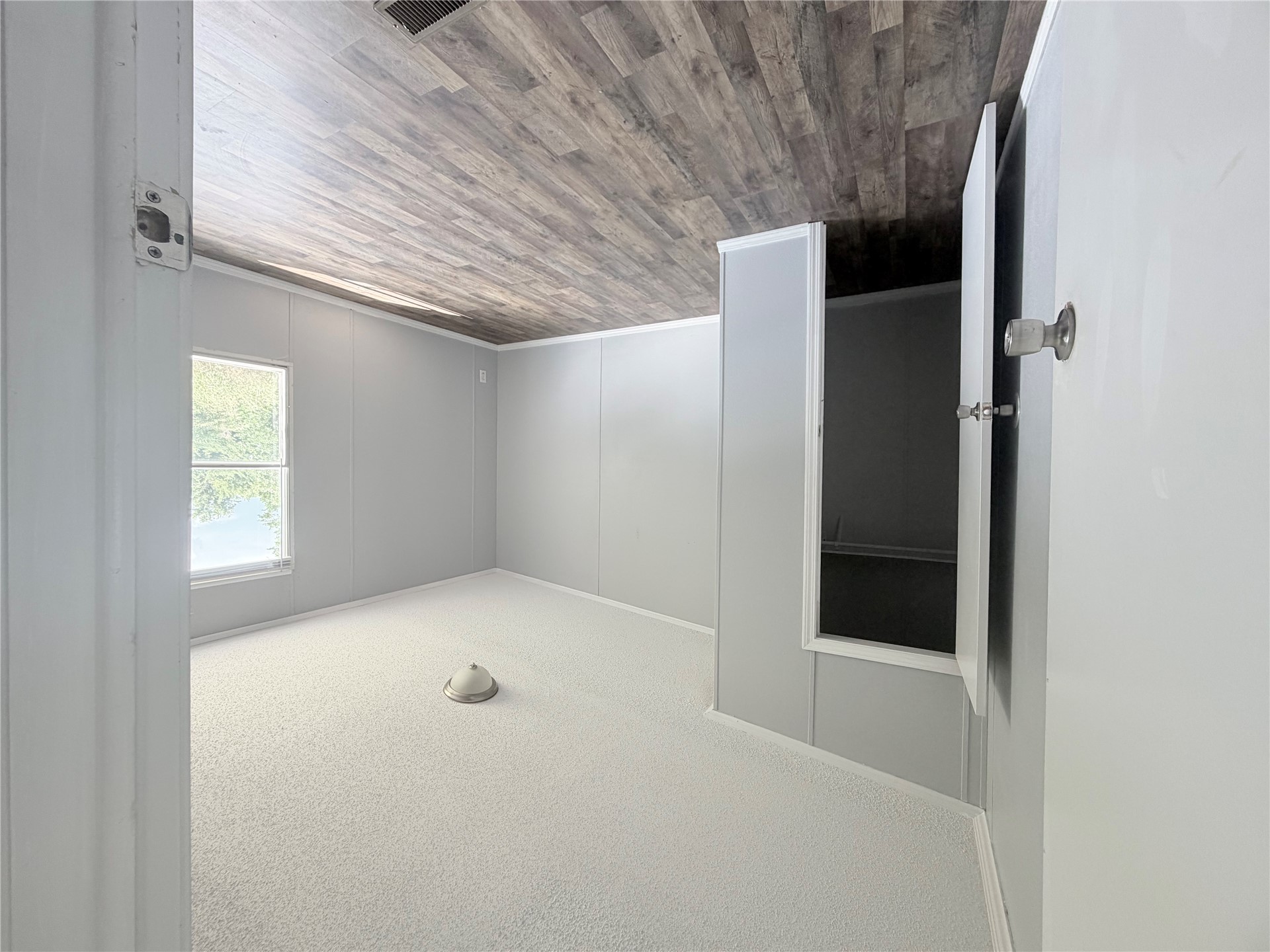 350 Stolfa Property Photo 11