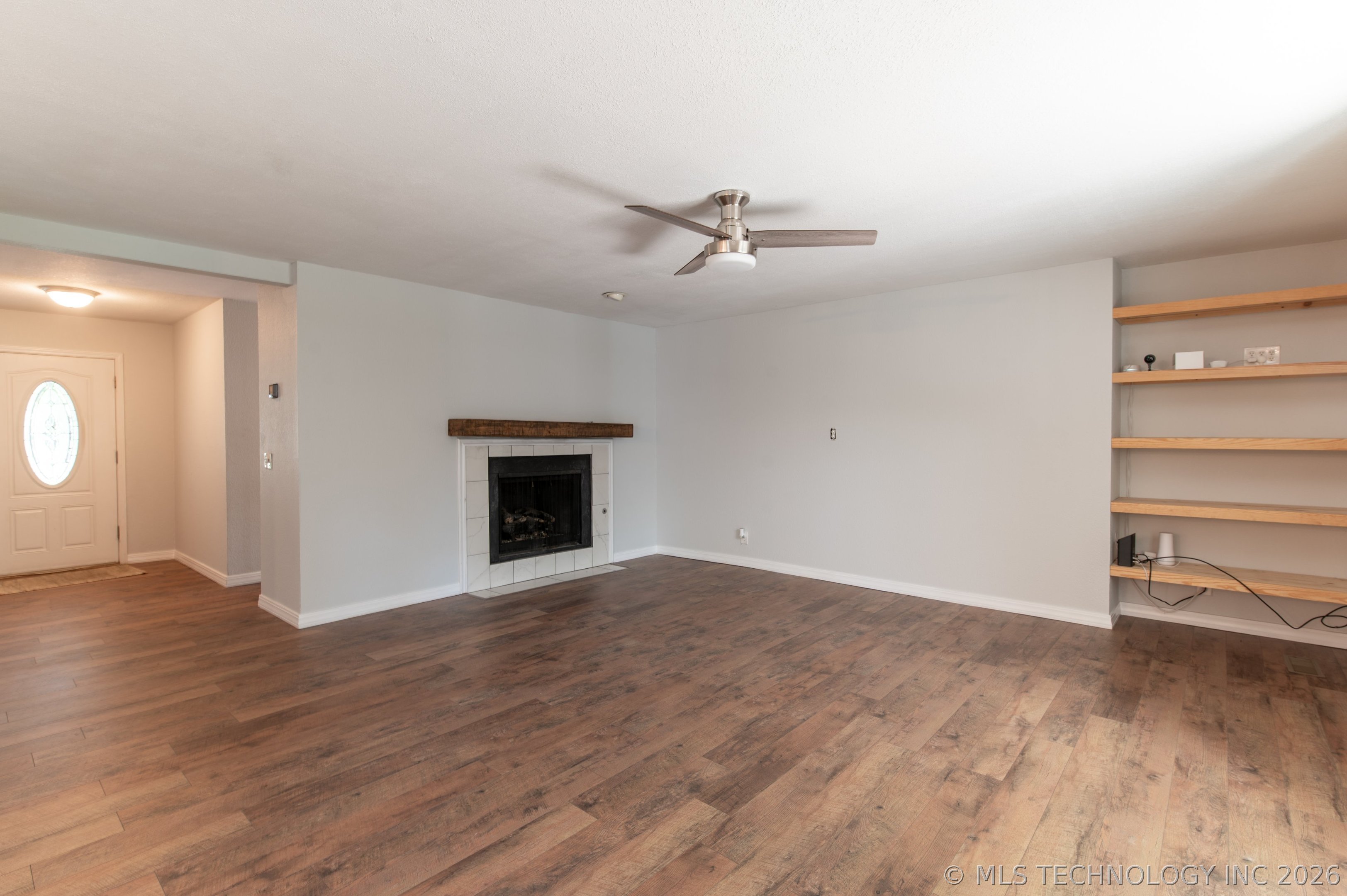 2517 W Kingsport Street Property Photo 6