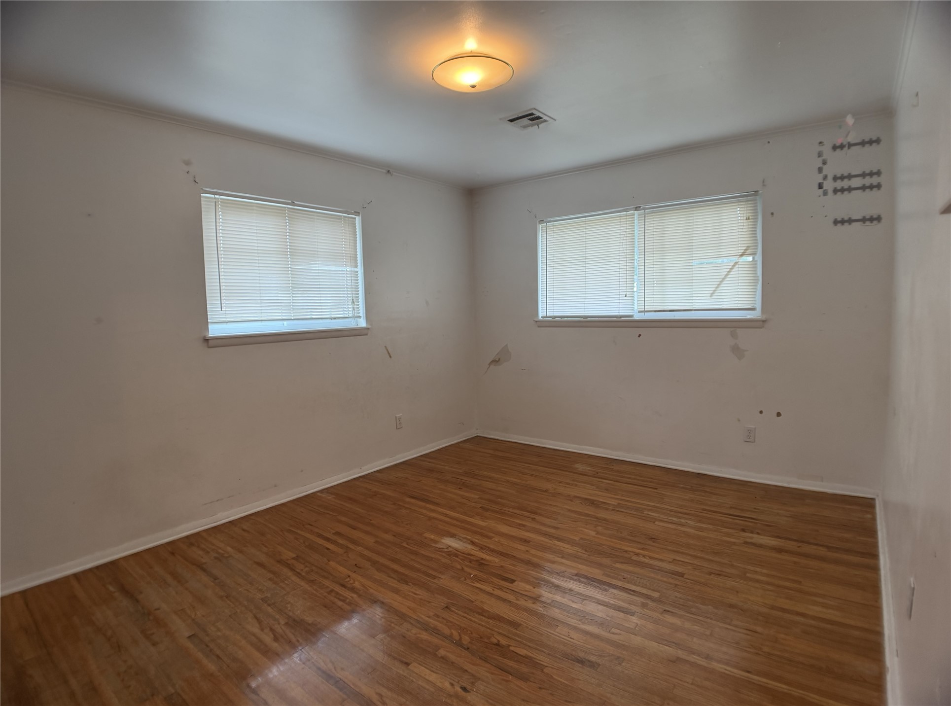 12948 E 14th Street Property Photo 19