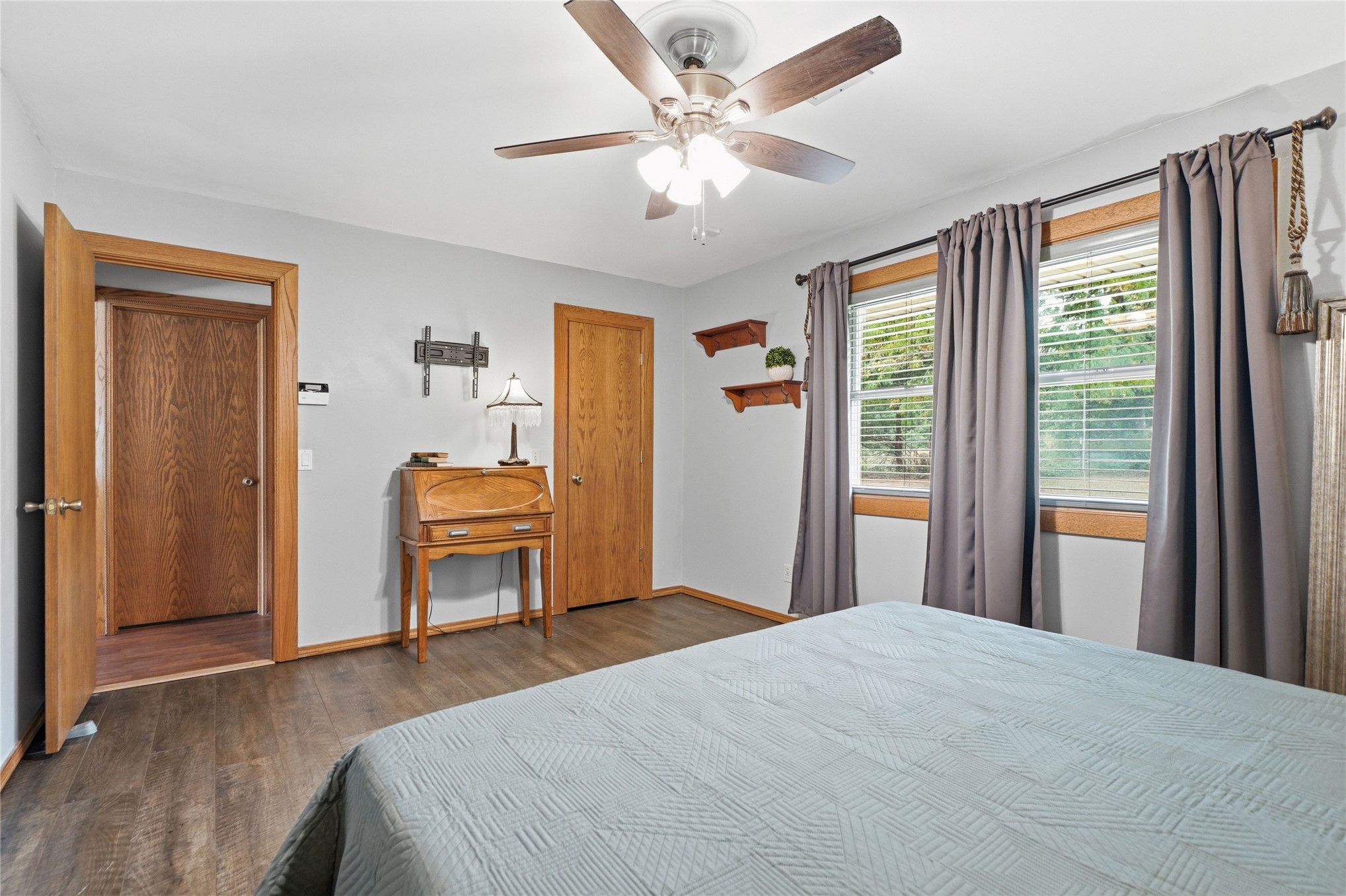 8230 S 129th West Avenue Property Photo 10