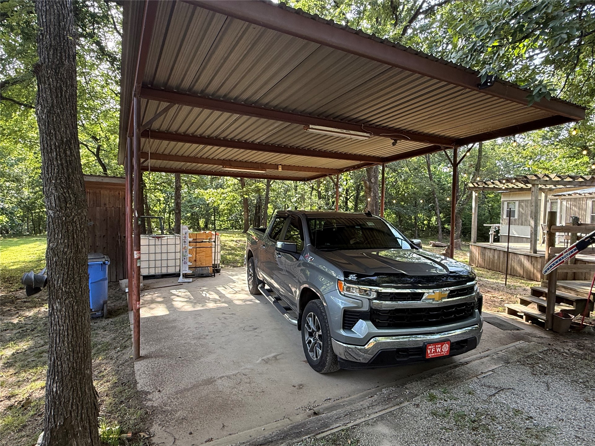 416773 E 1075 Road Property Photo 3