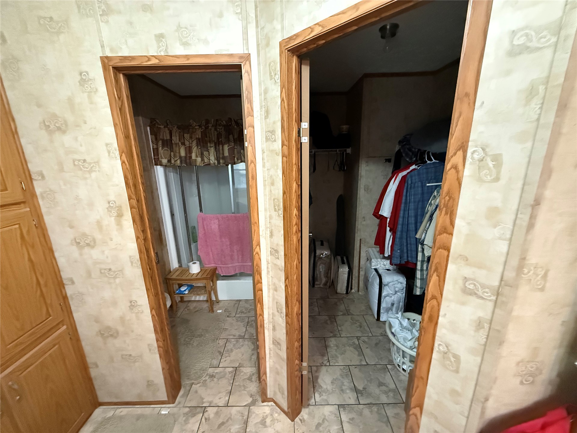 416773 E 1075 Road Property Photo 8