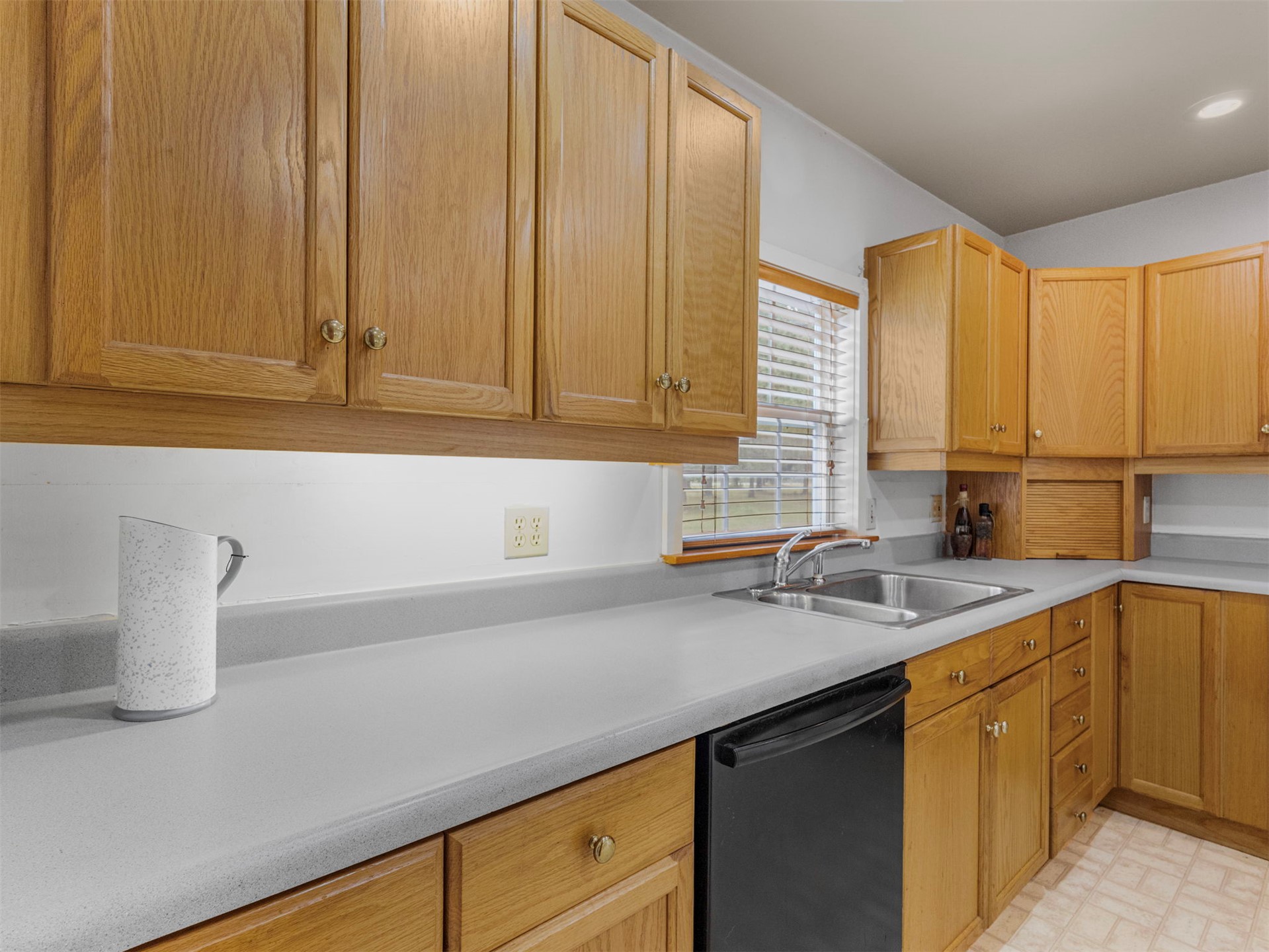 65 Sioux Circle Property Photo 7