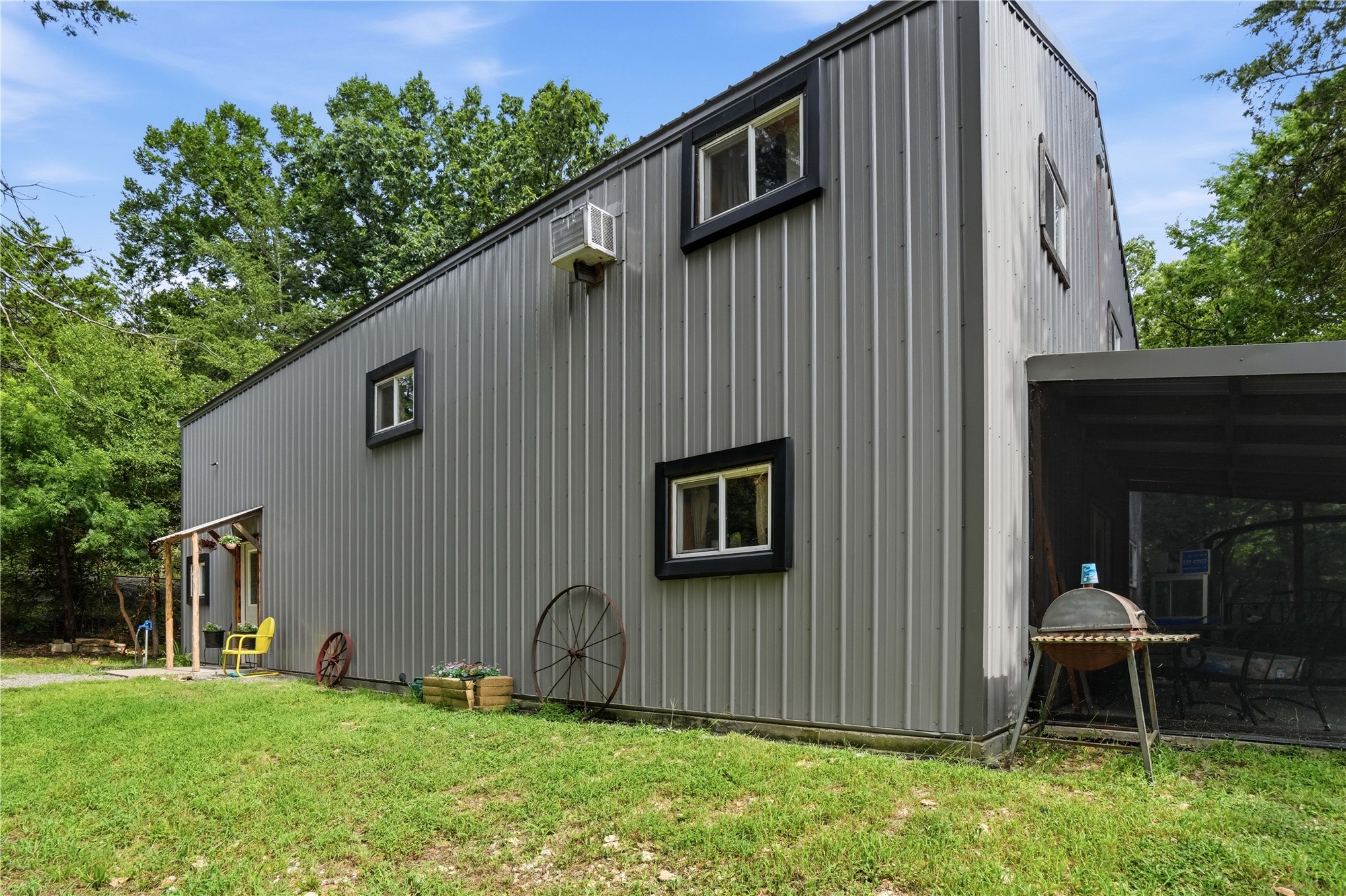 32354 S Indian Road Property Photo 2
