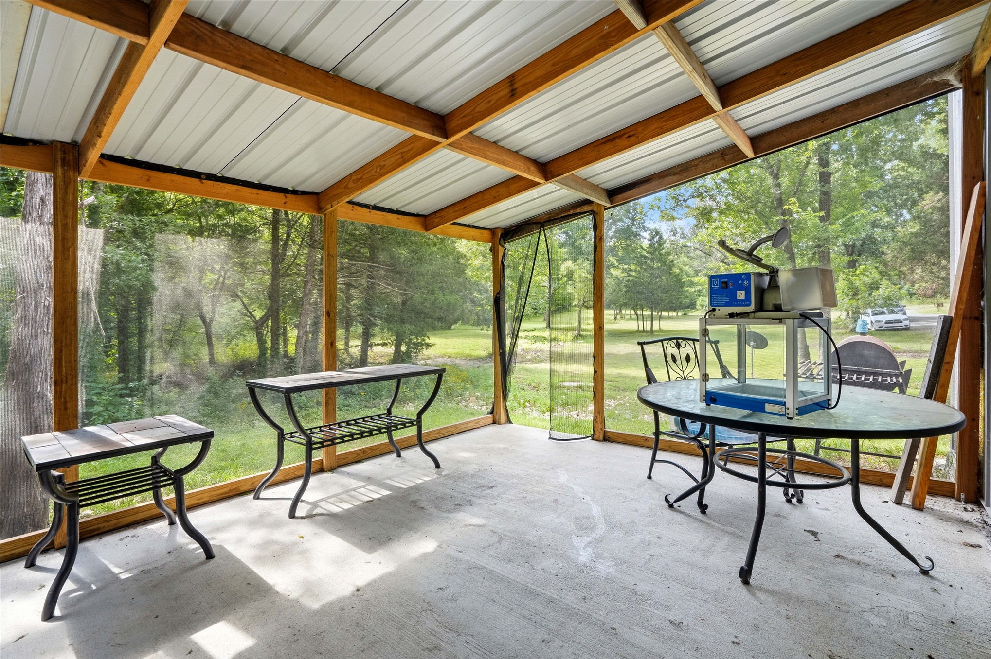 32354 S Indian Road Property Photo 6