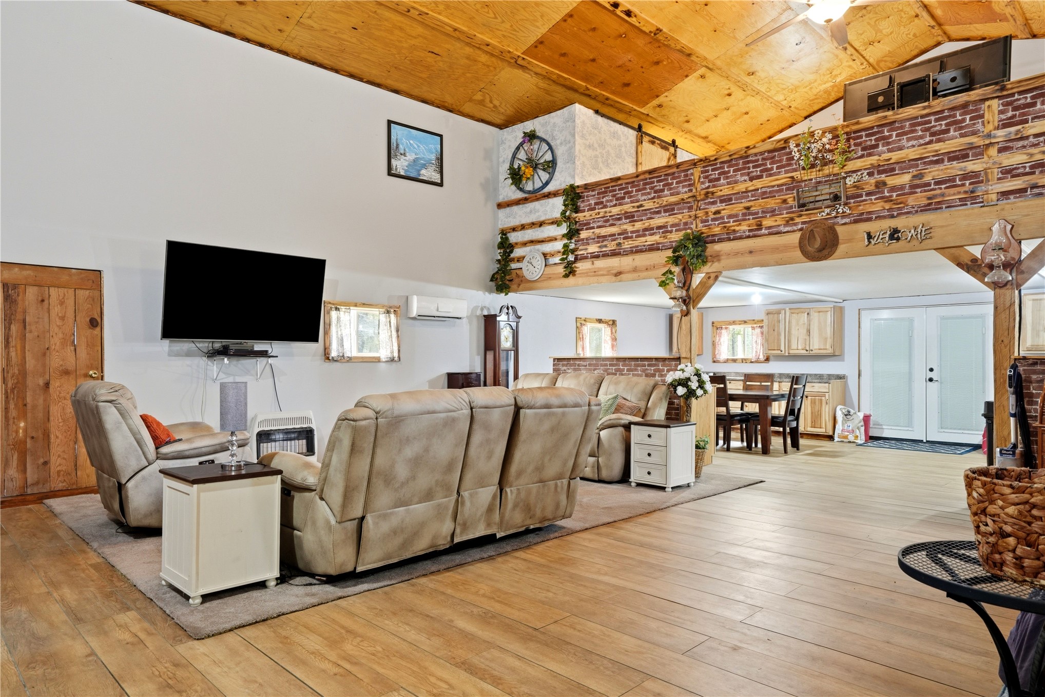 32354 S Indian Road Property Photo 23