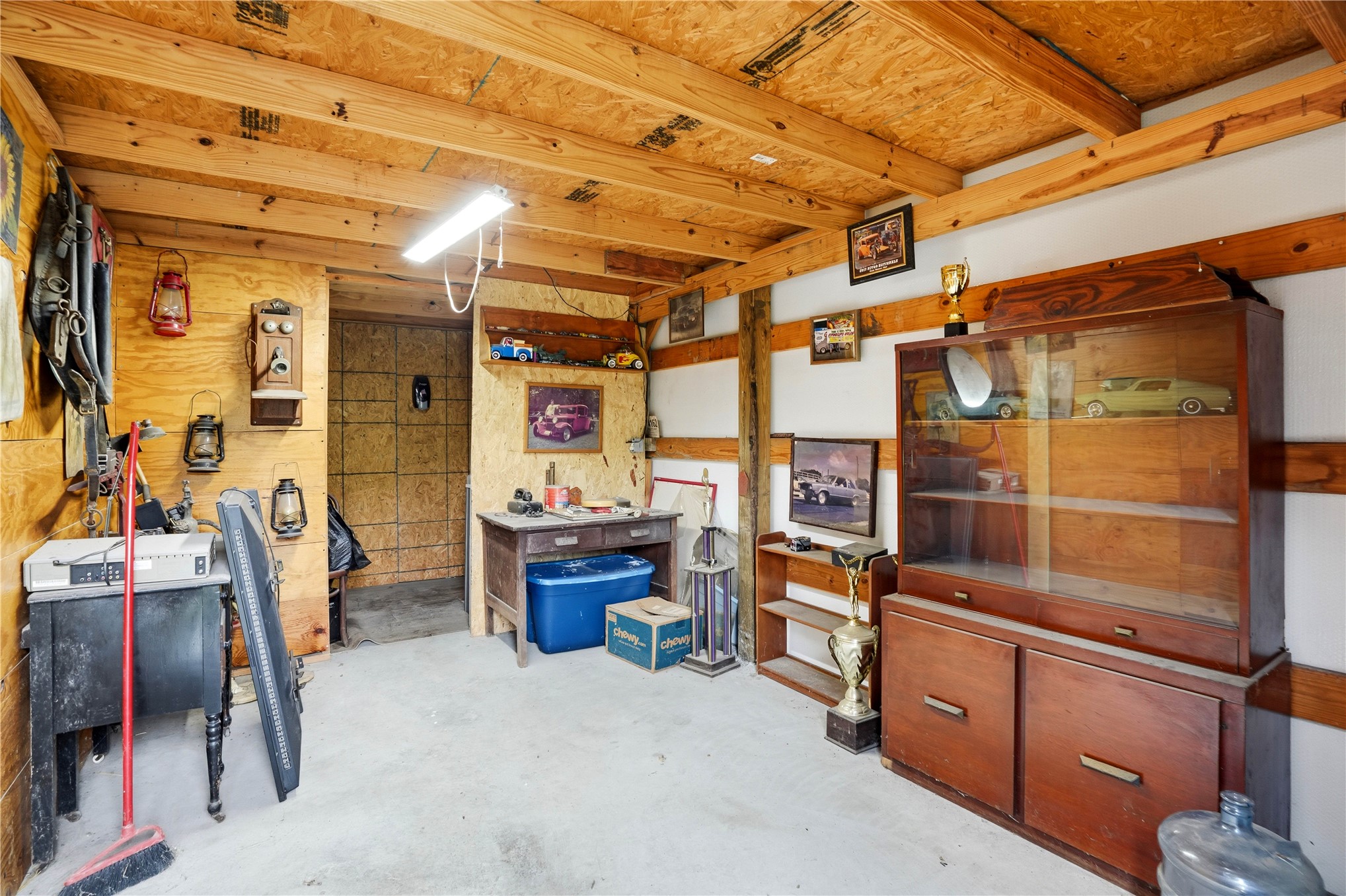 32354 S Indian Road Property Photo 34