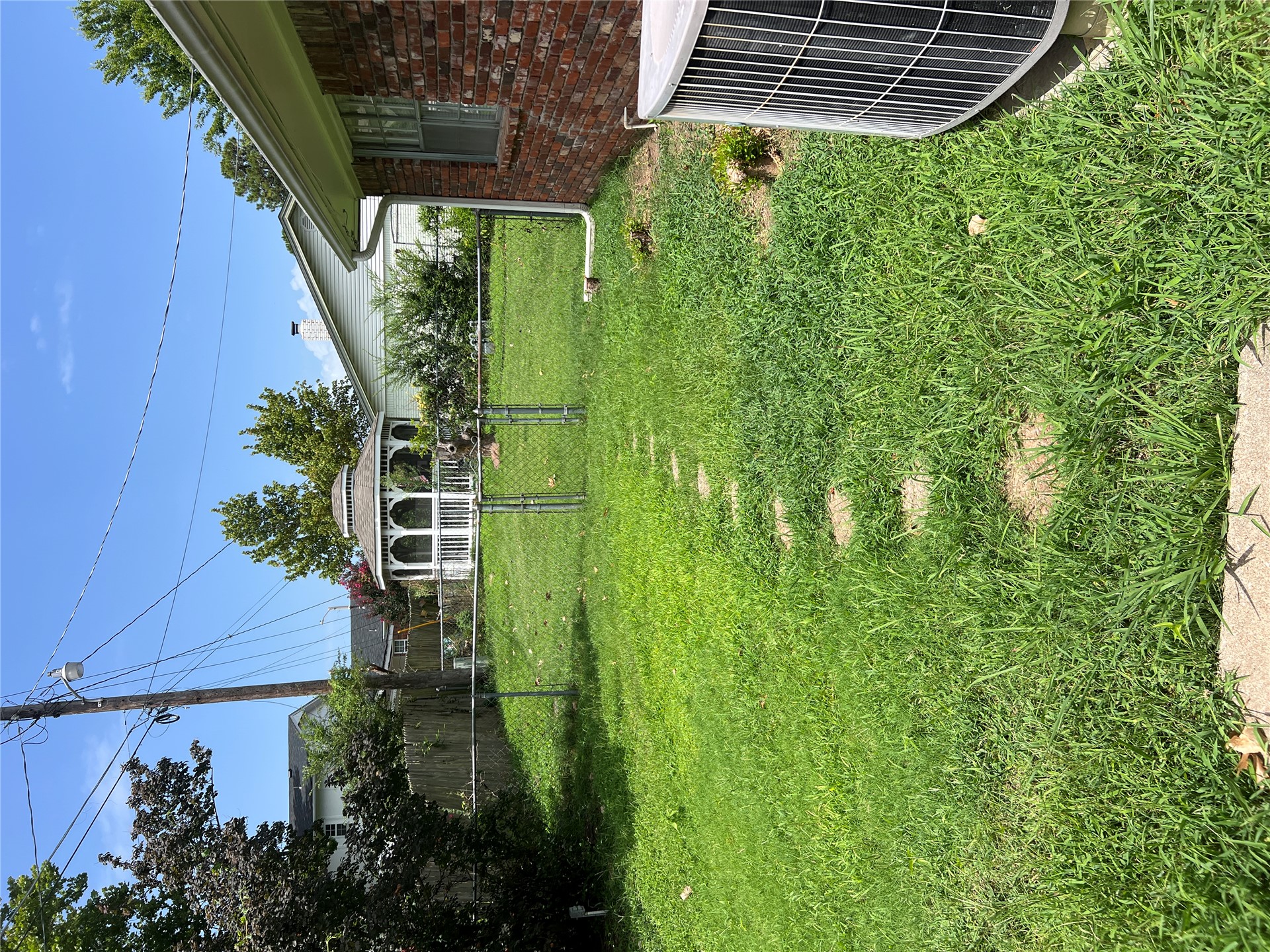 9022 E 30 Street Property Photo 11