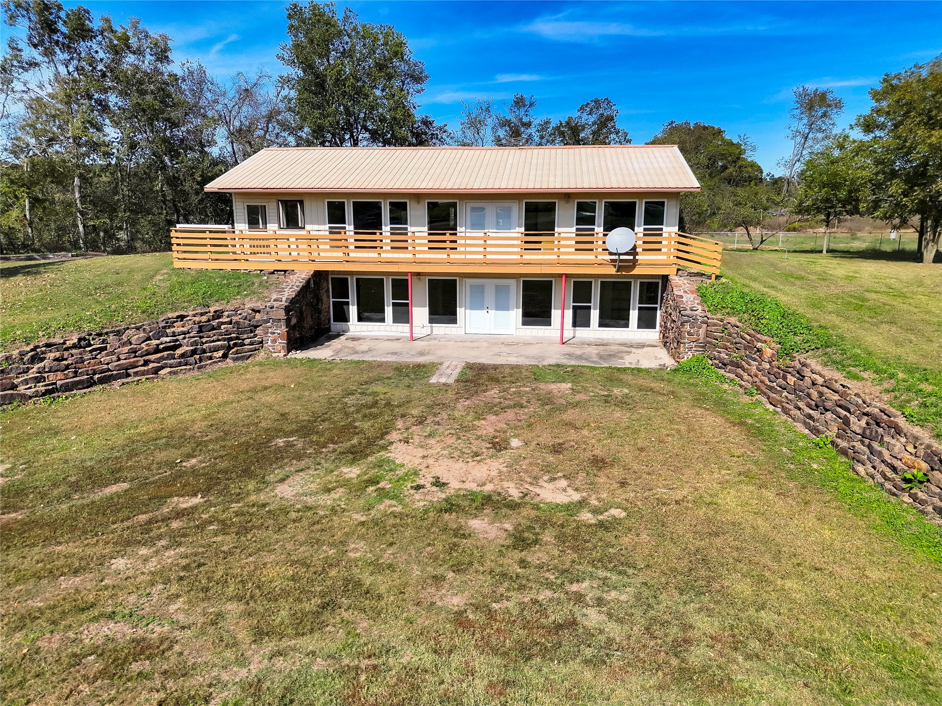 467875 Hwy 62 Property Photo 6