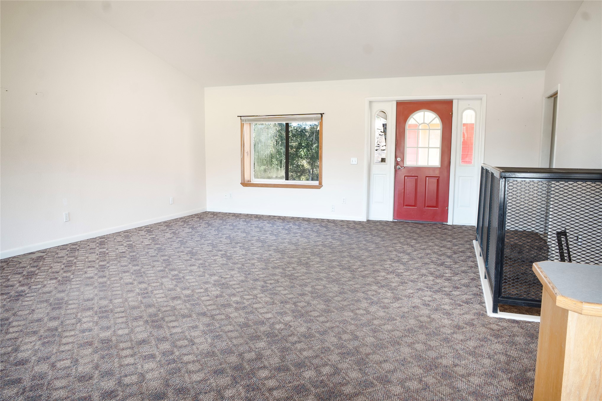 467875 Hwy 62 Property Photo 7