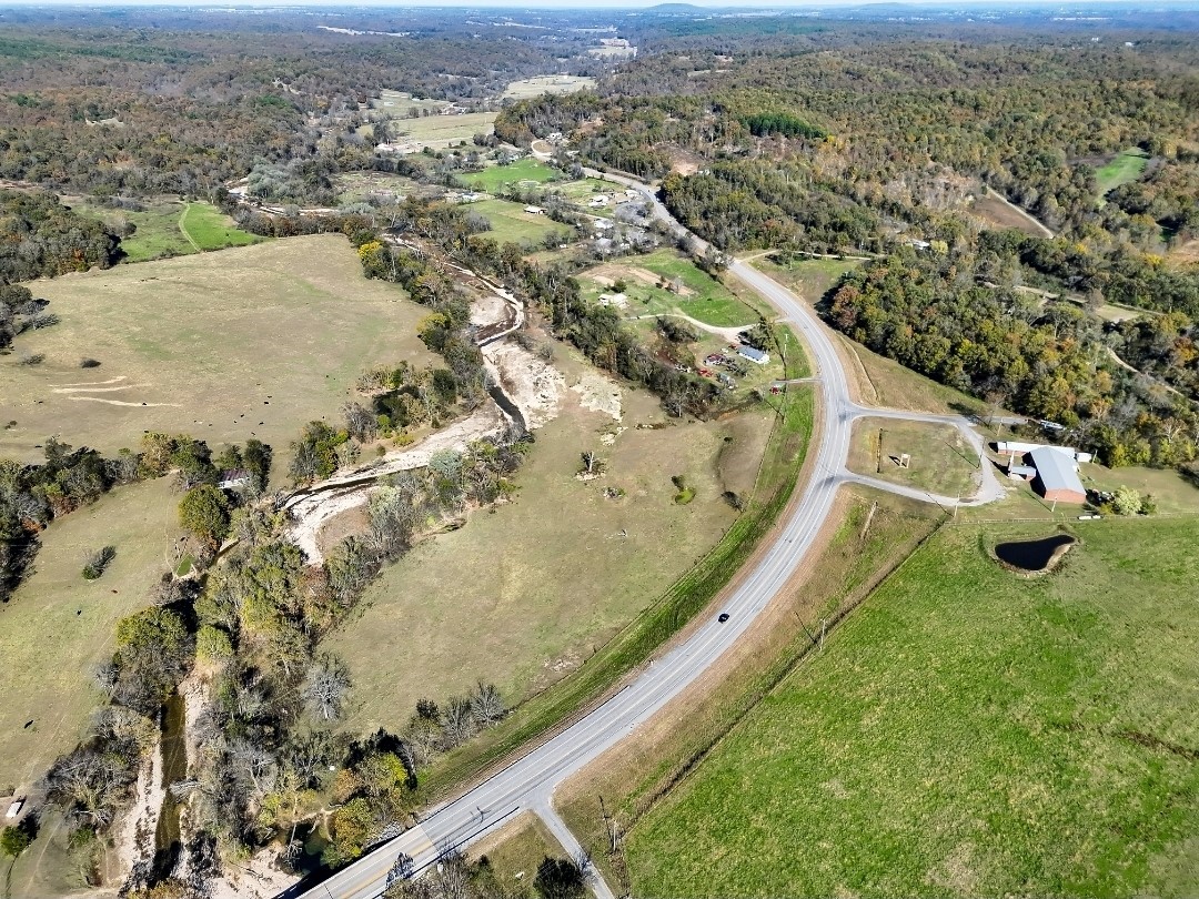 467875 Hwy 62 Property Photo 59