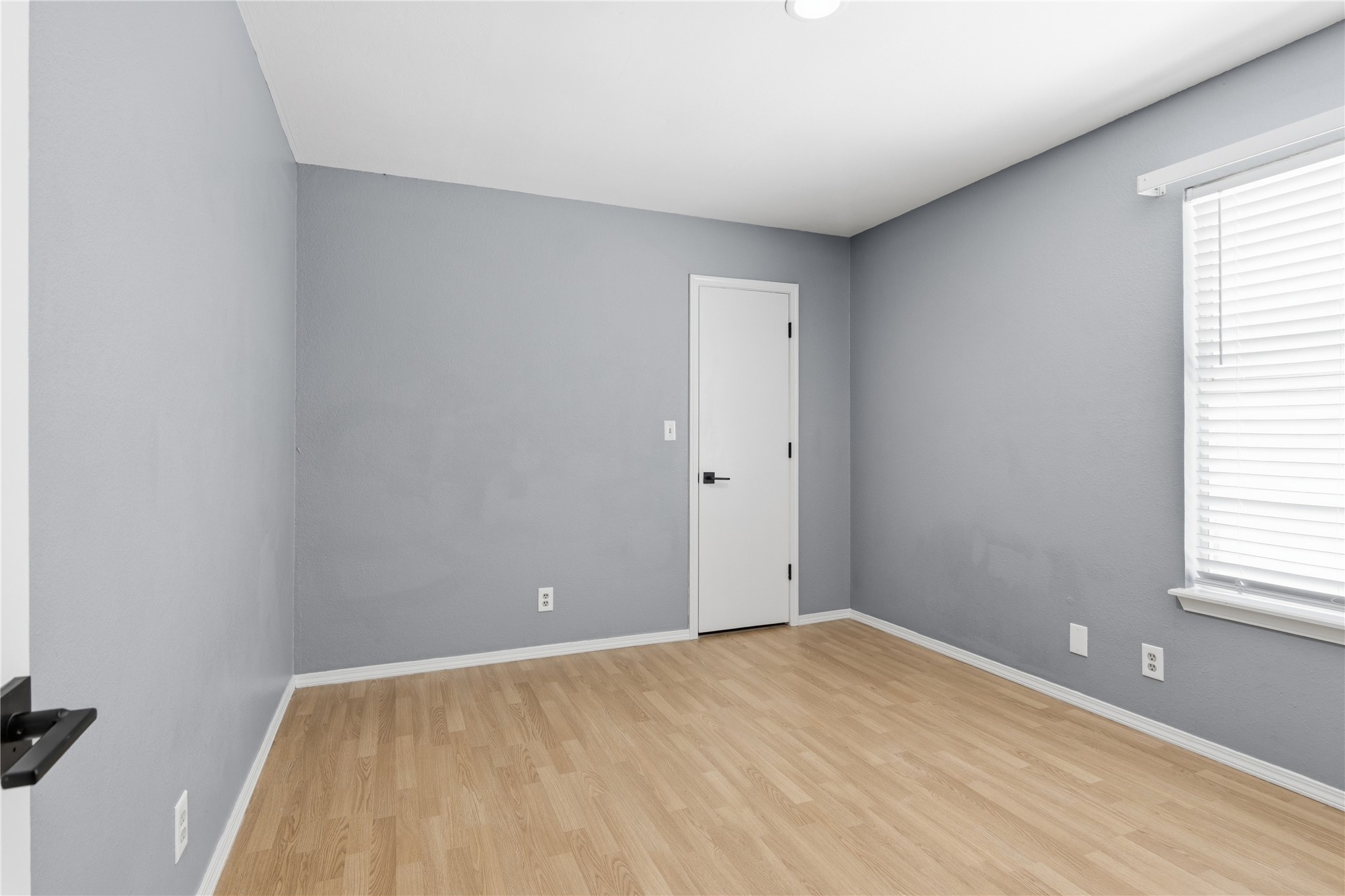 2608 S Oak Place Property Photo 25
