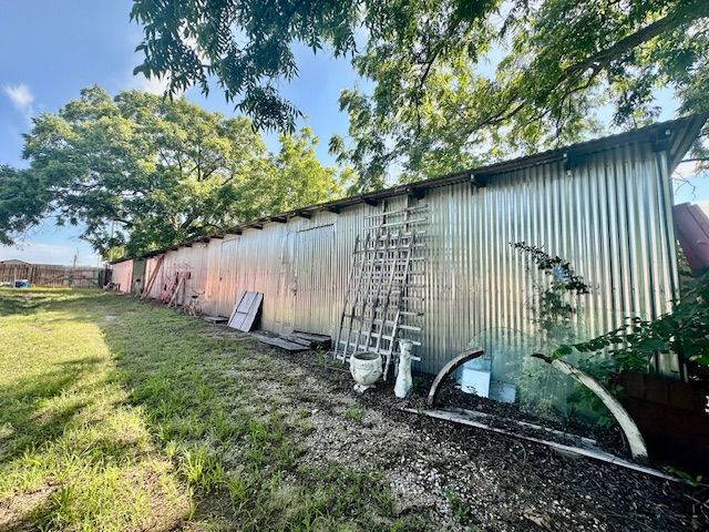 3218 W Broadway Street Property Photo 17