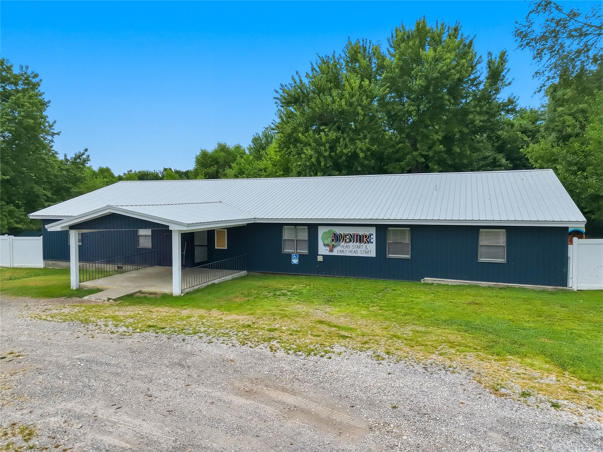 715 Buffington Road Property Photo 1