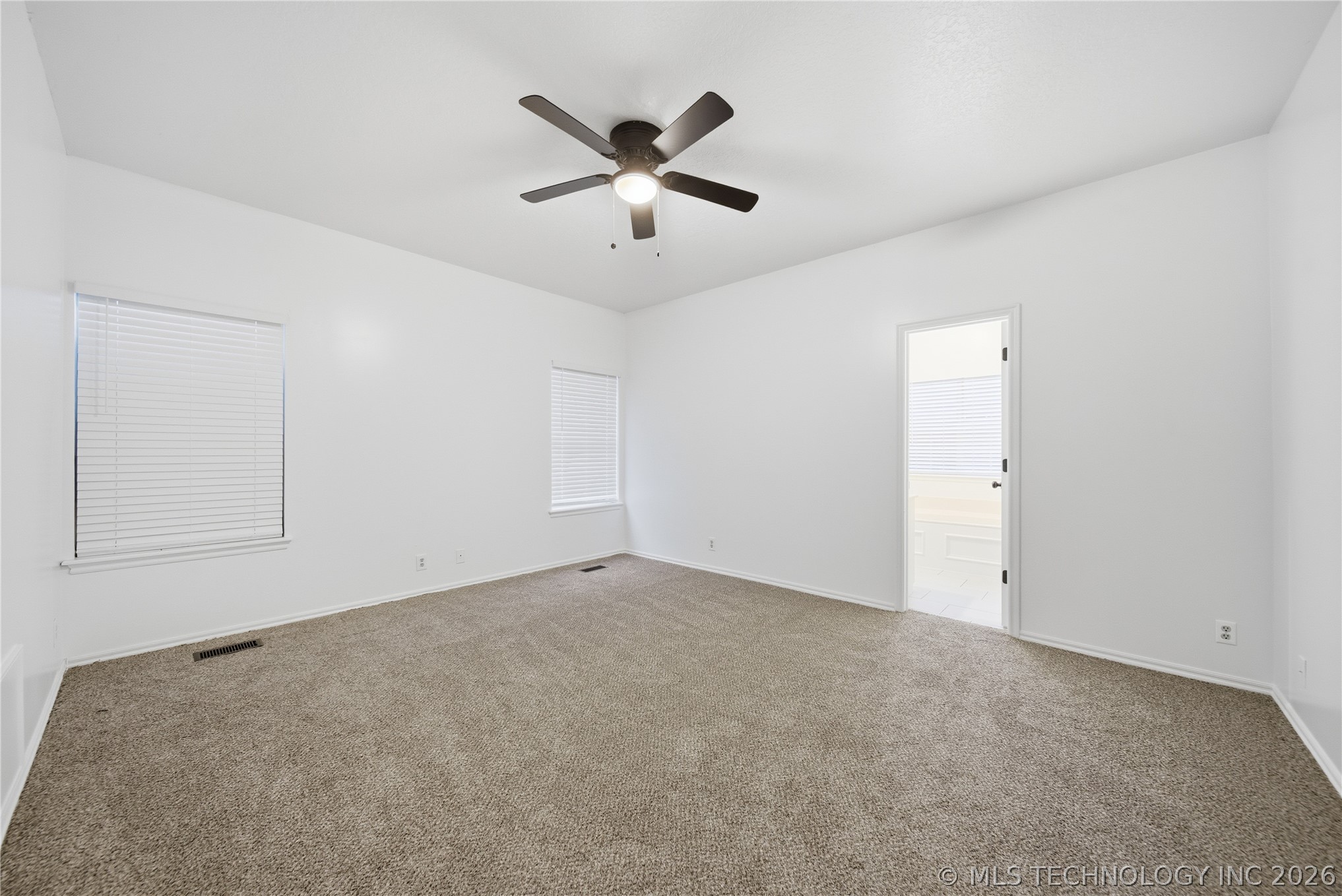 3026 E 89th Place Property Photo 7