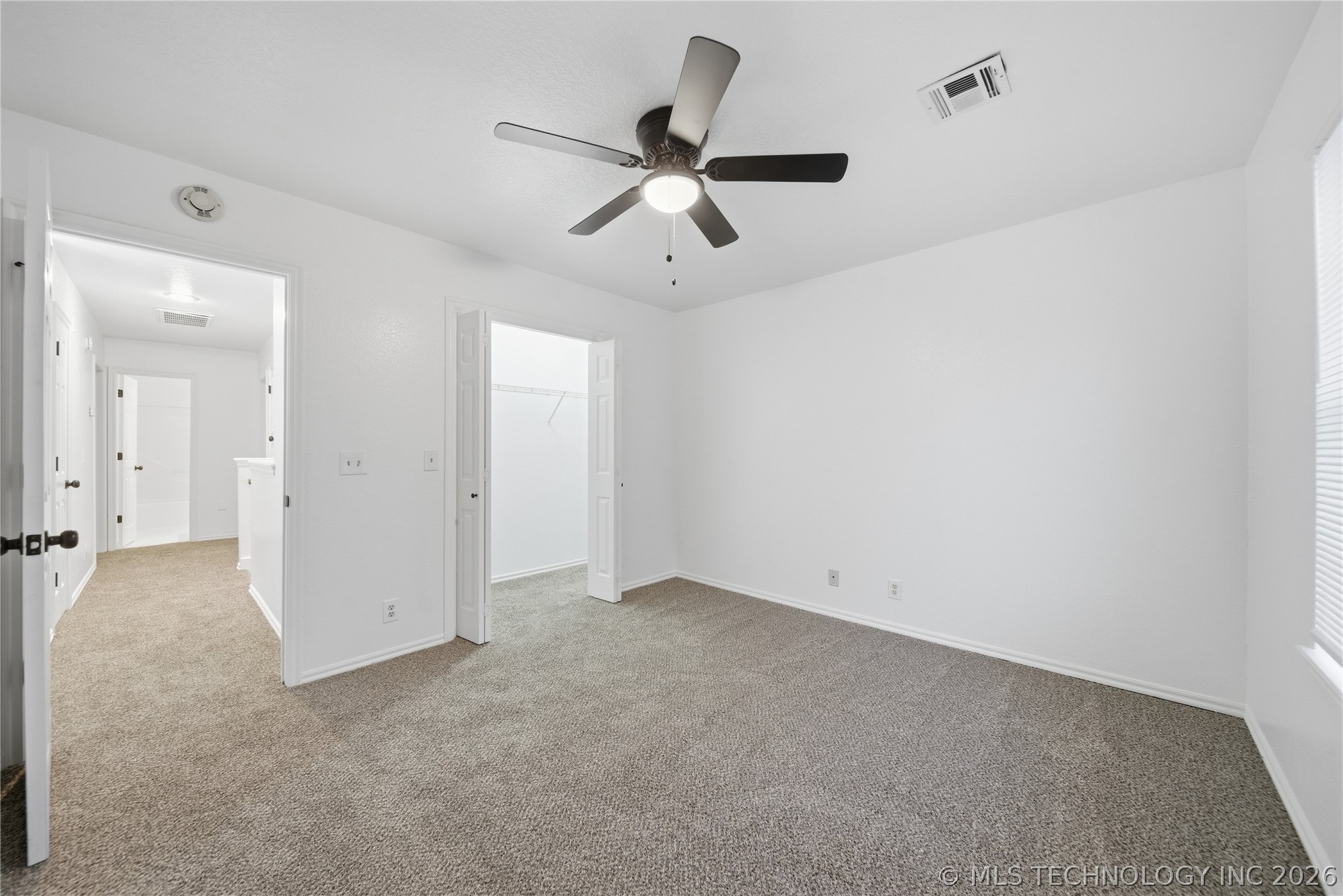3026 E 89th Place Property Photo 16