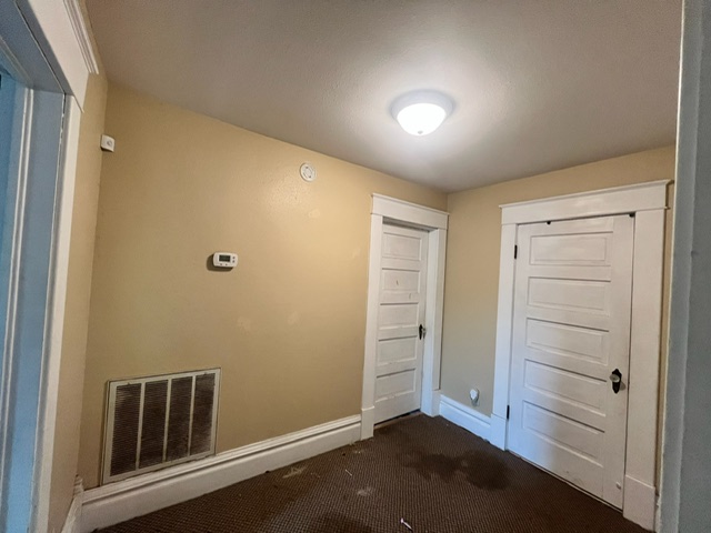 1623 E Broadway Street Property Photo 27