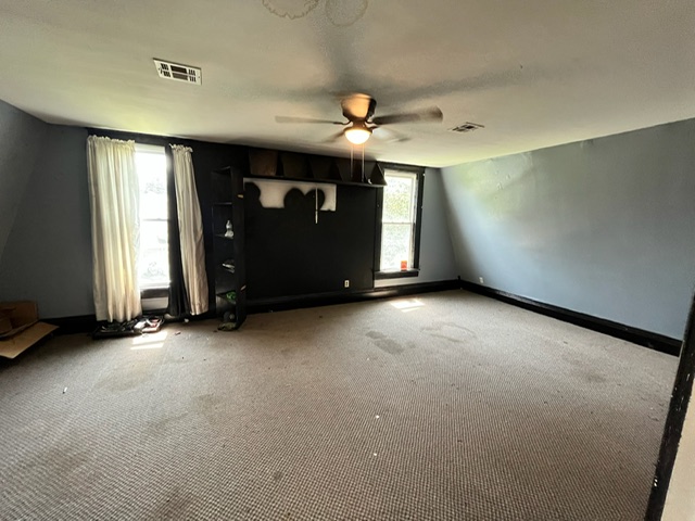 1623 E Broadway Street Property Photo 28