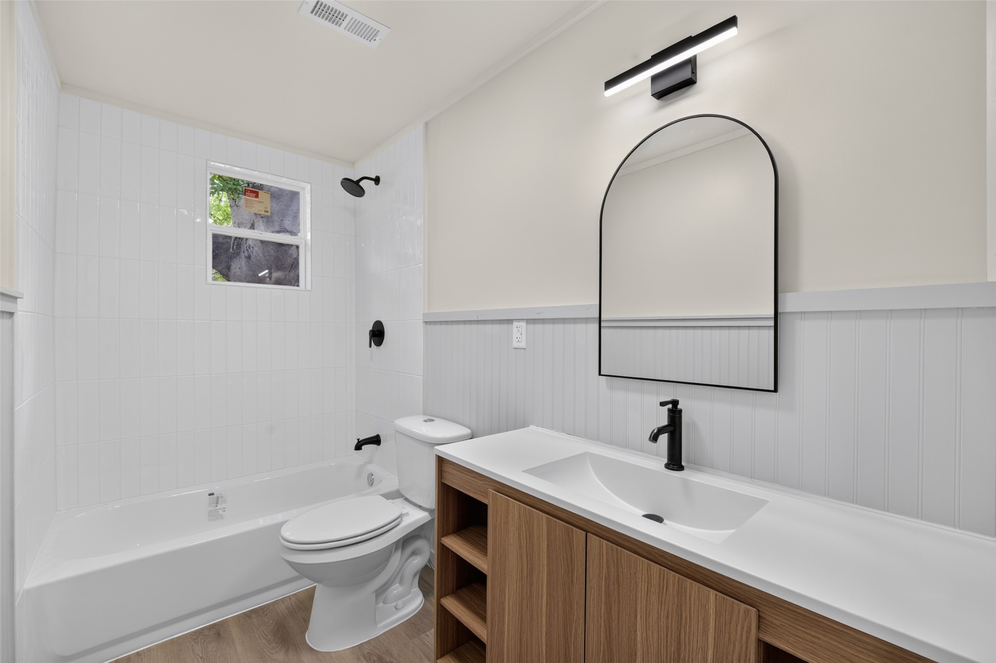 516 E Armory Avenue Property Photo 15