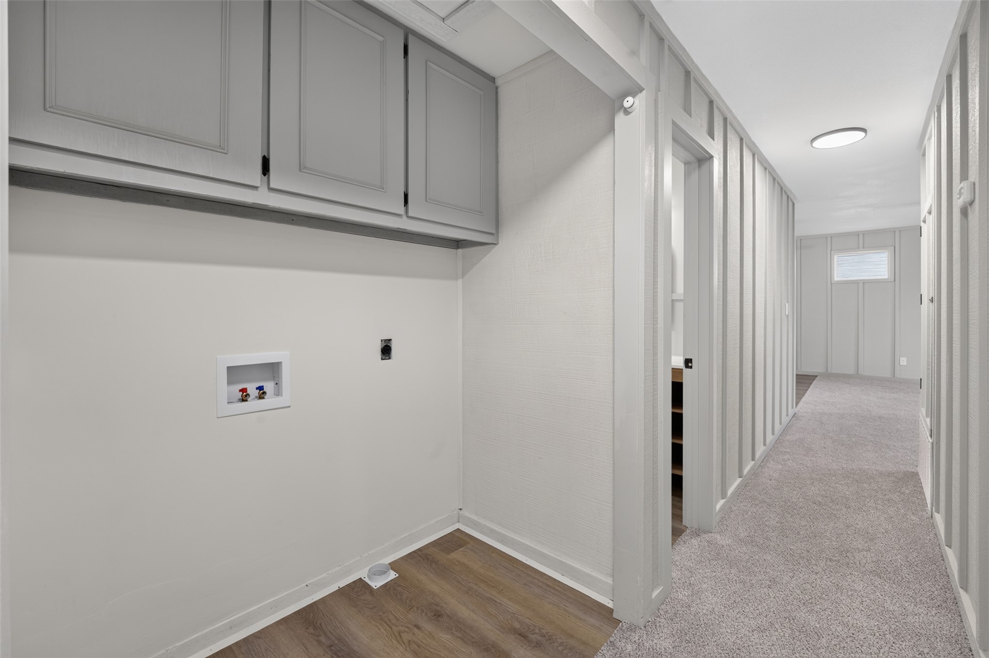 516 E Armory Avenue Property Photo 21