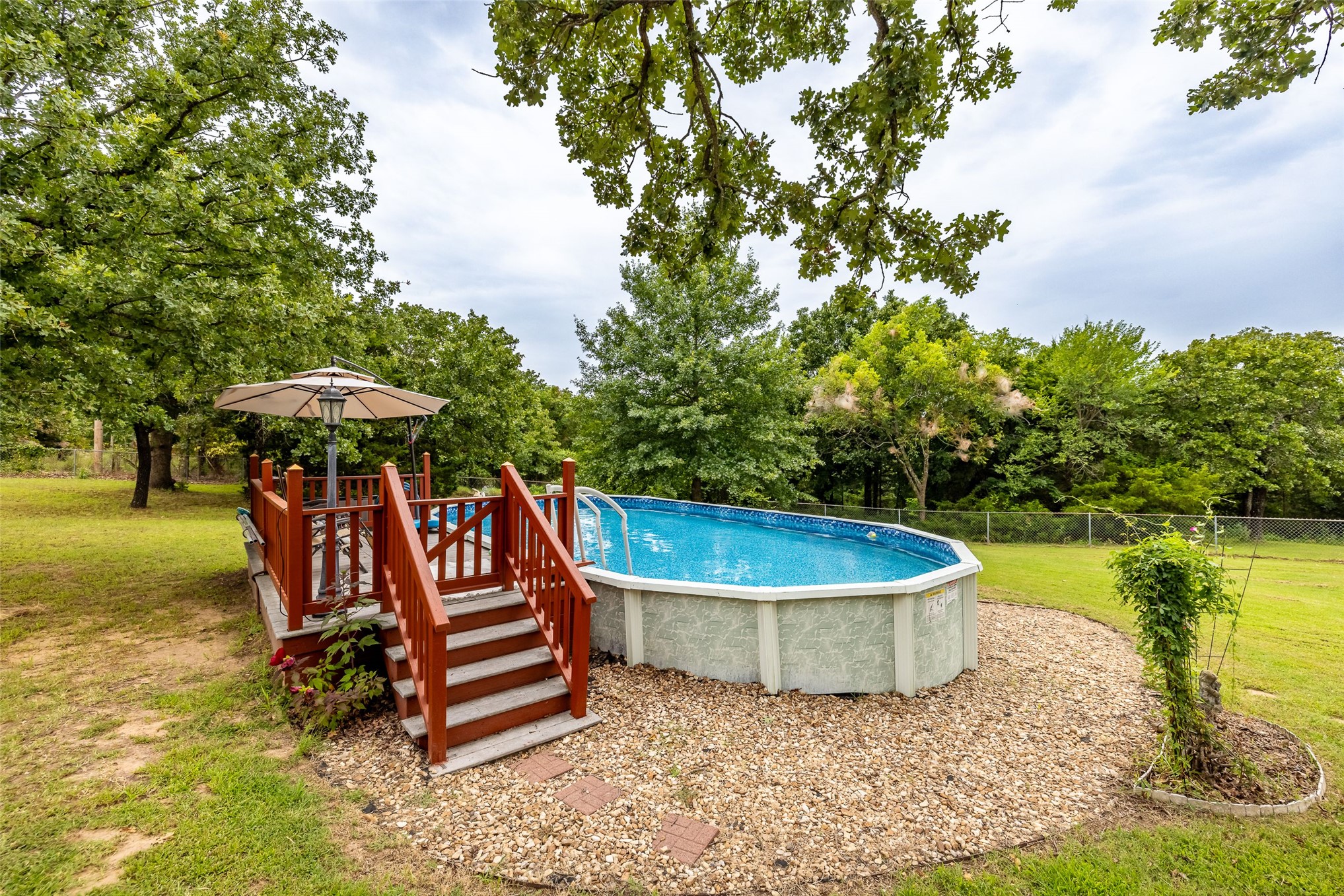 413 Hilltop Road Property Photo 4