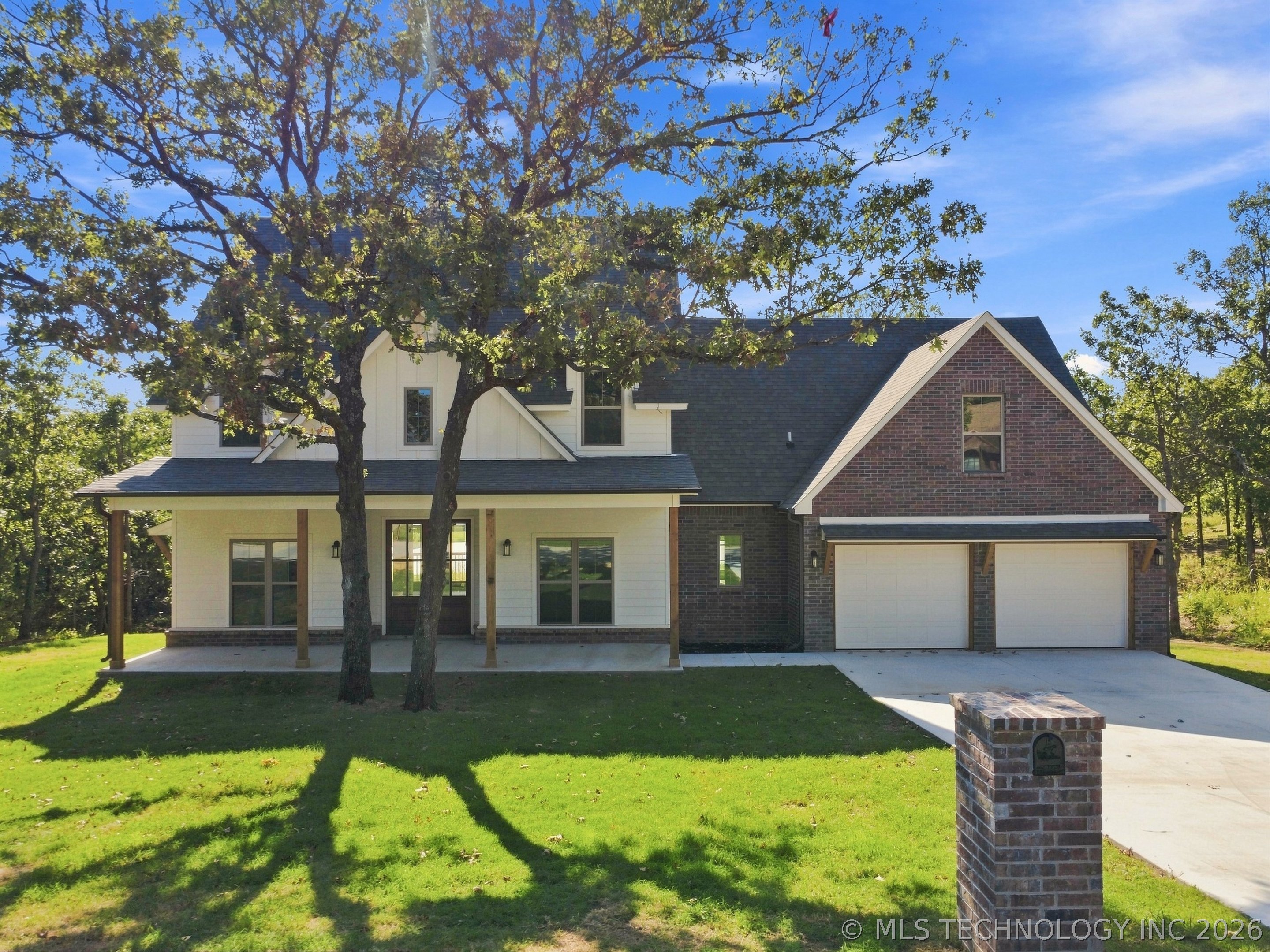 209 Craven Drive Property Photo 2