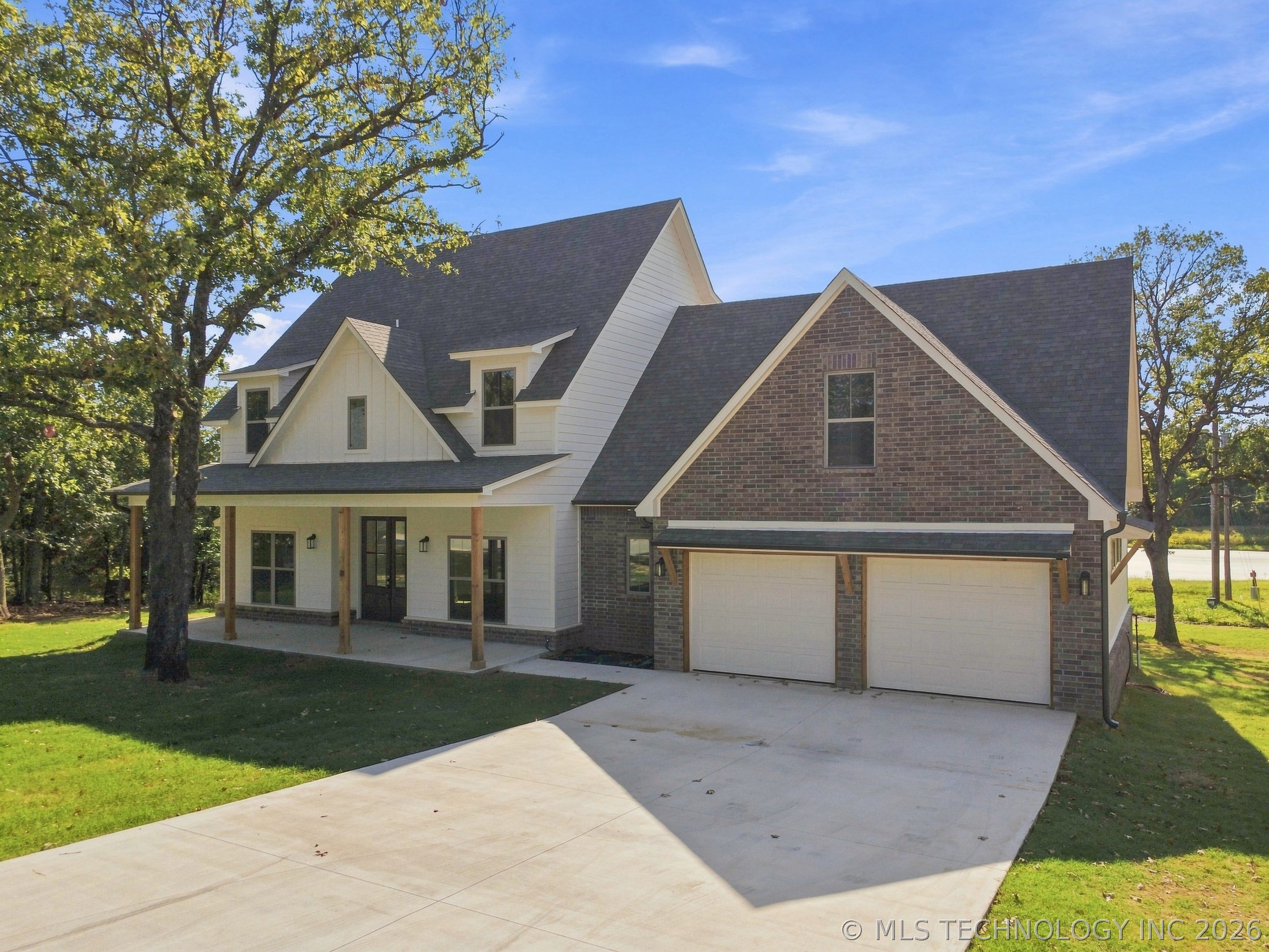 209 Craven Drive Property Photo 3