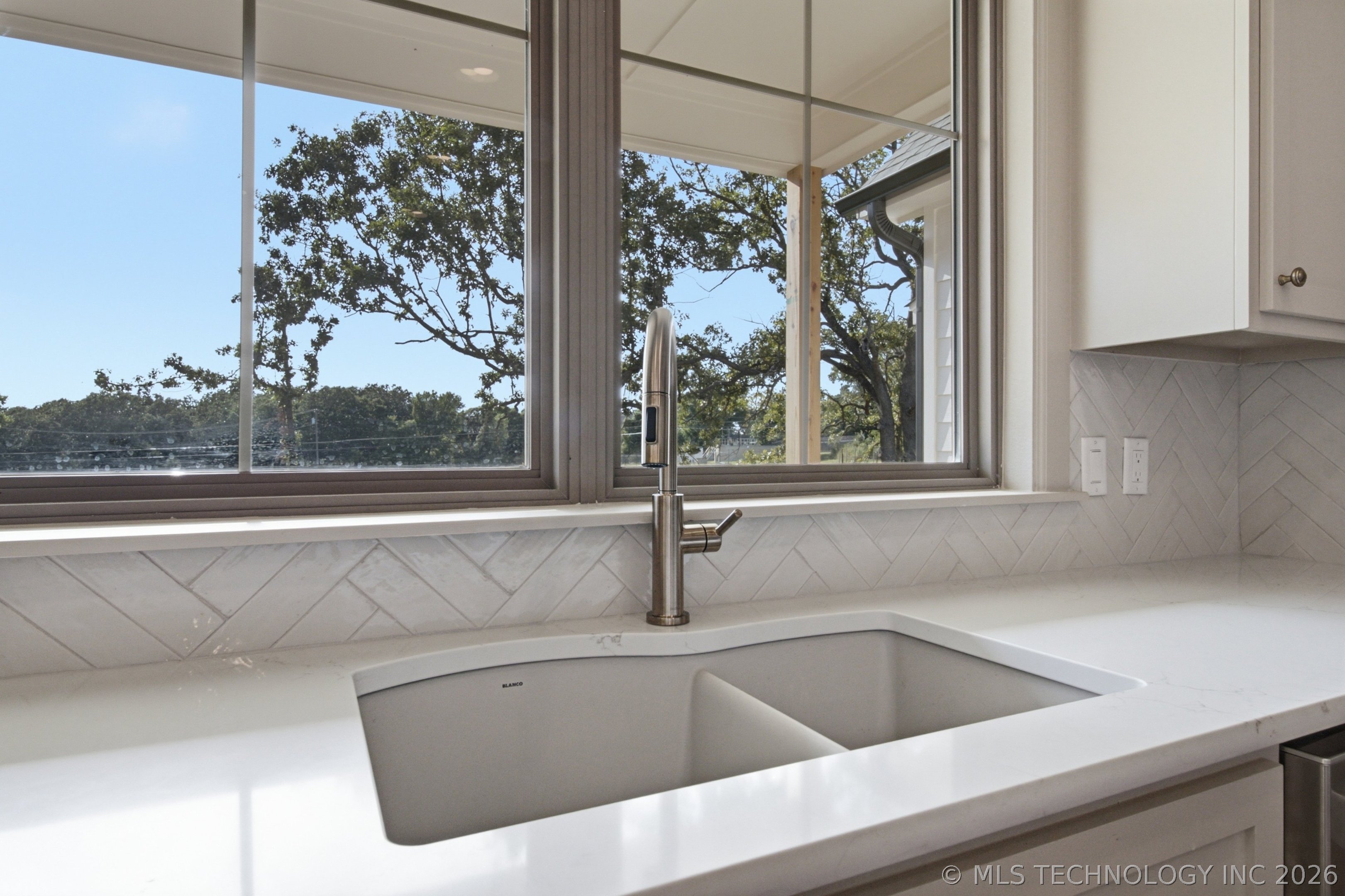 209 Craven Drive Property Photo 23