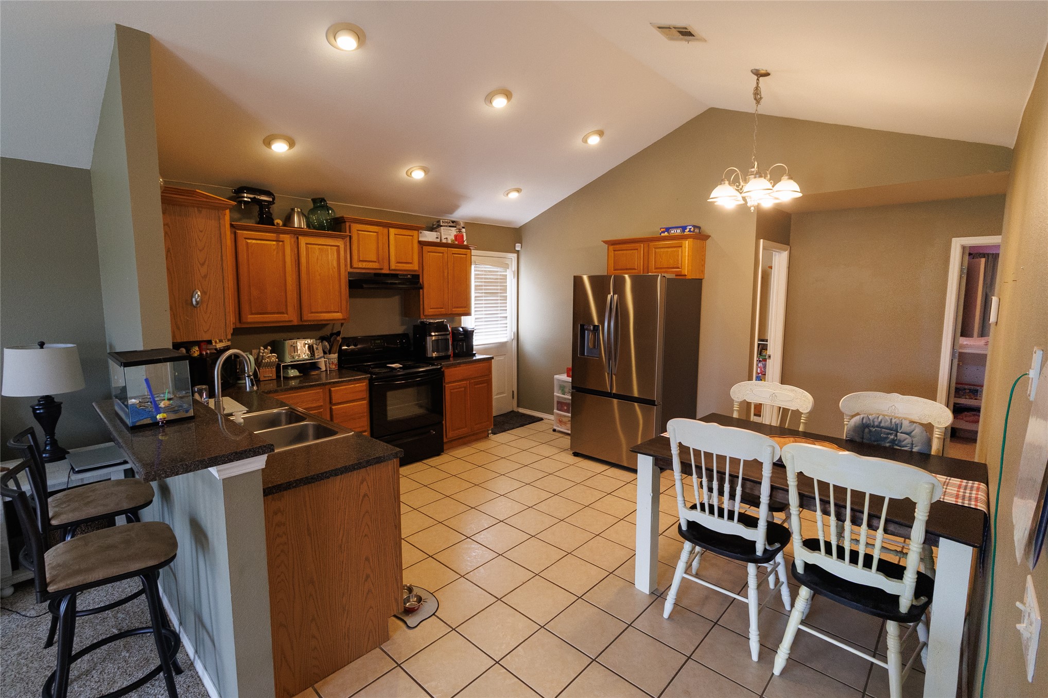 7945 Liberty Bell Lane Property Photo 3