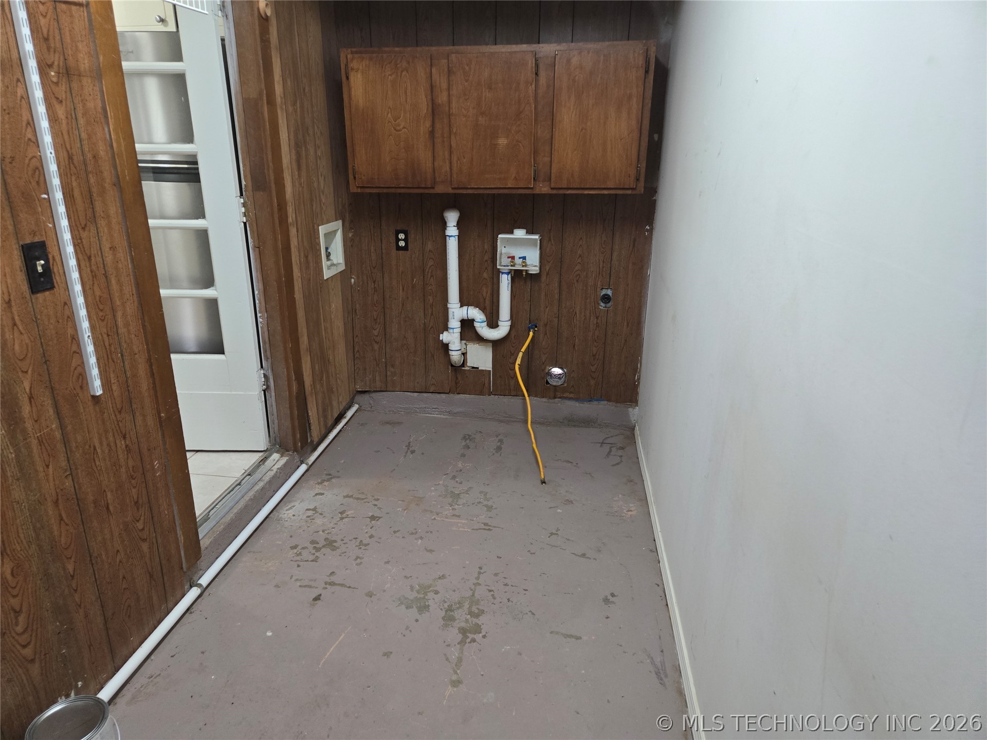 228 E J. Street Property Photo 19