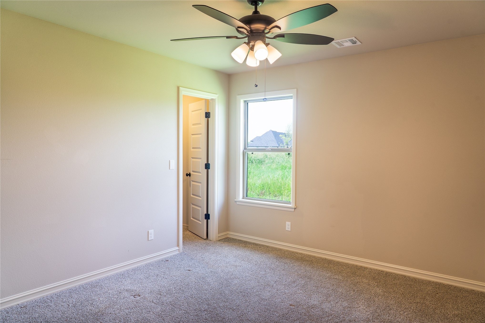 5214 E Norwood Street Property Photo 33