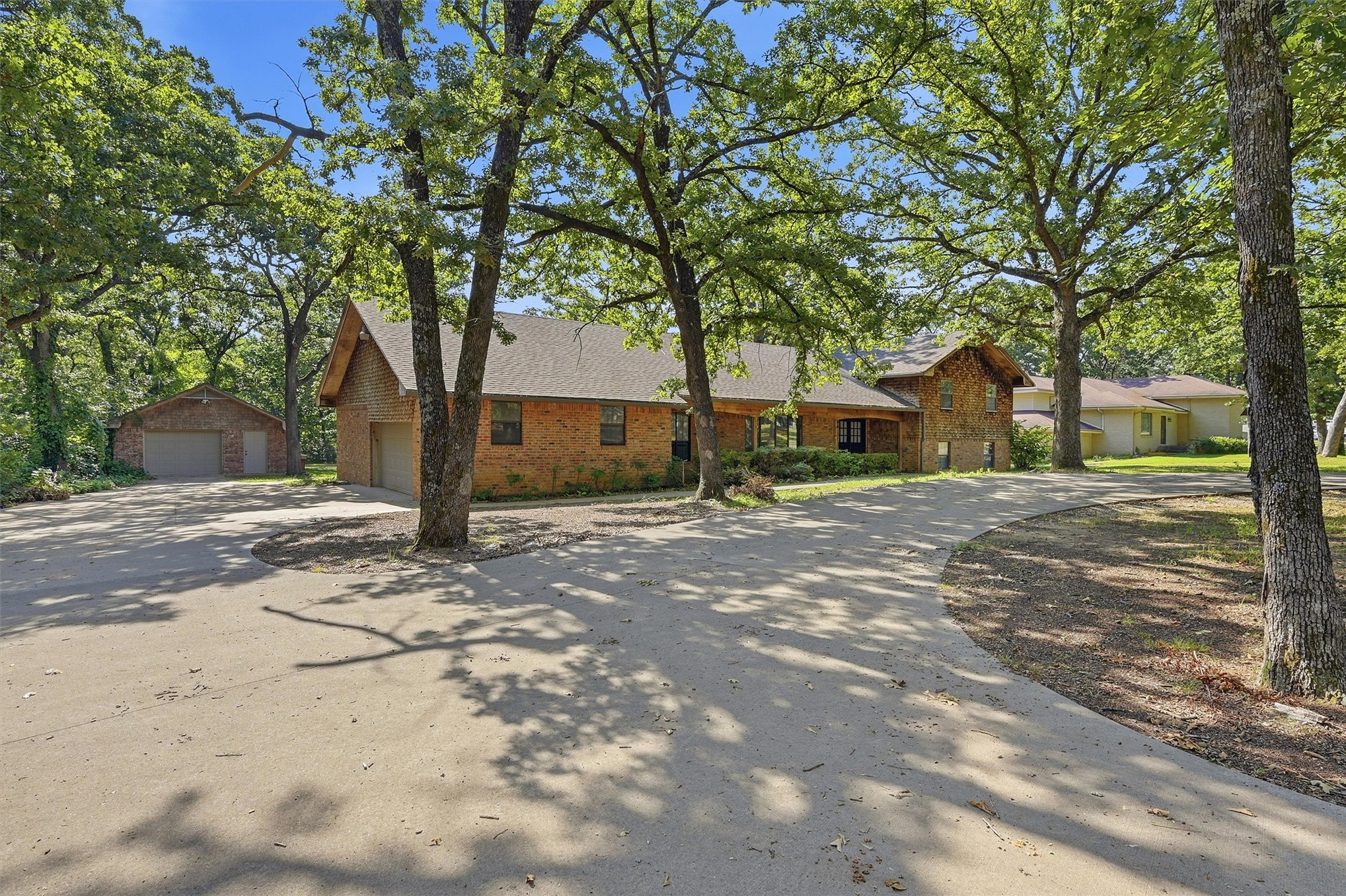 1814 Estelle Street Property Photo 3