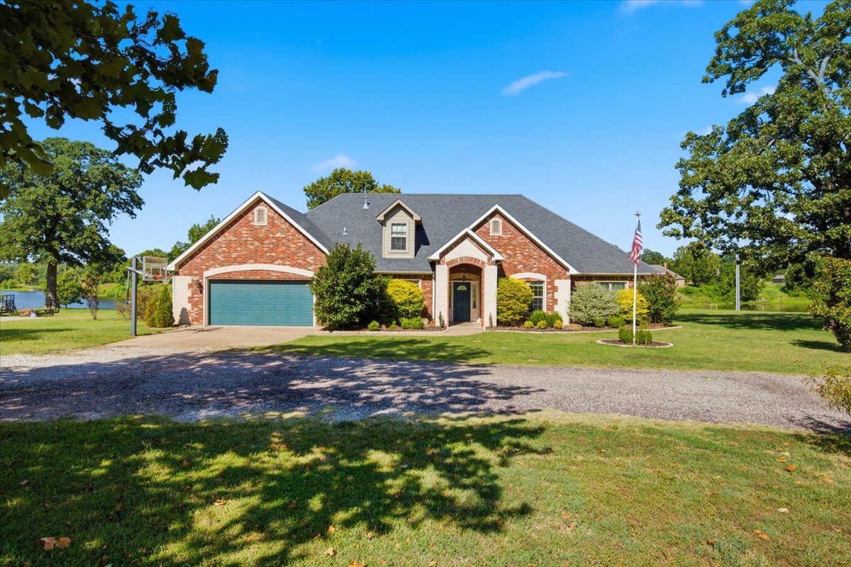 429 Winter Rose Property Photo 1