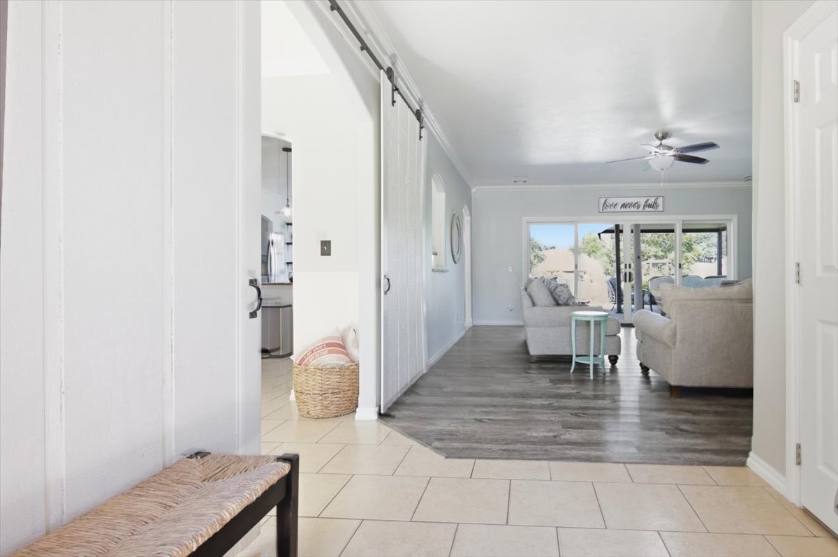 429 Winter Rose Property Photo 3