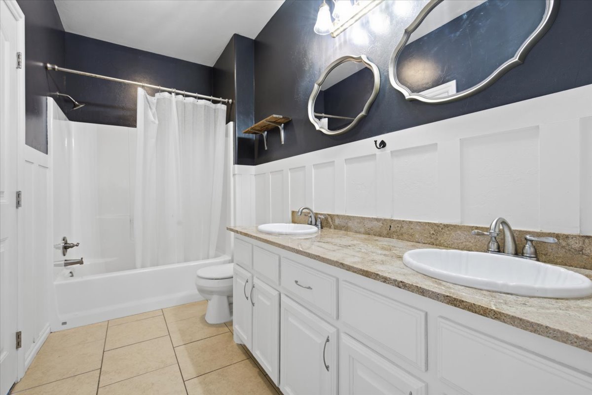 429 Winter Rose Property Photo 27