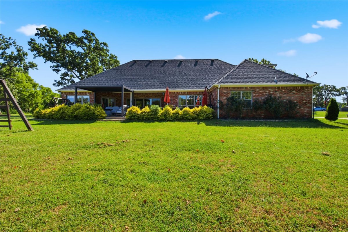 429 Winter Rose Property Photo 35