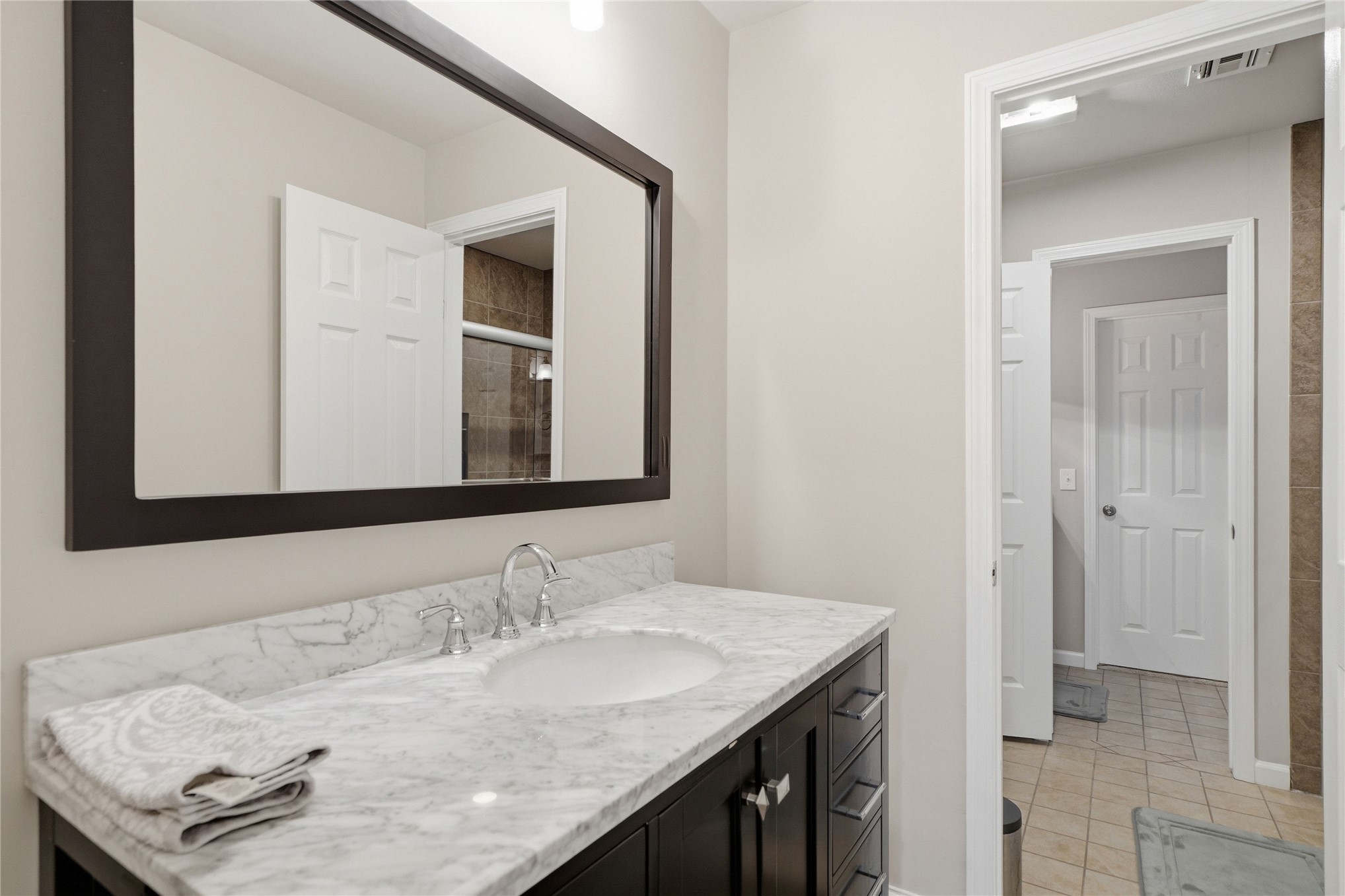 36 Woodward Boulevard 200-17 Property Photo 31
