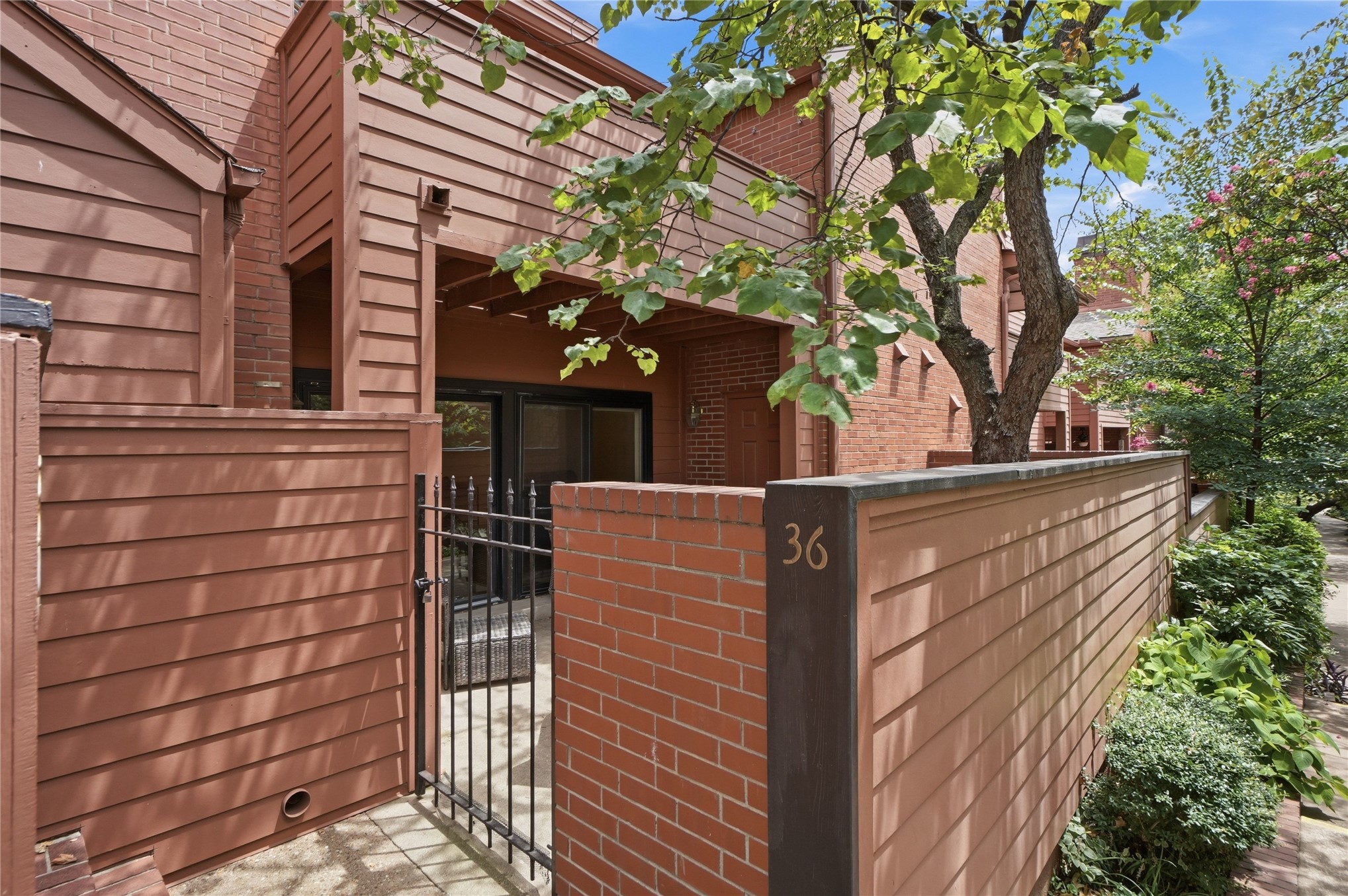 36 Woodward Boulevard 200-17 Property Photo 45