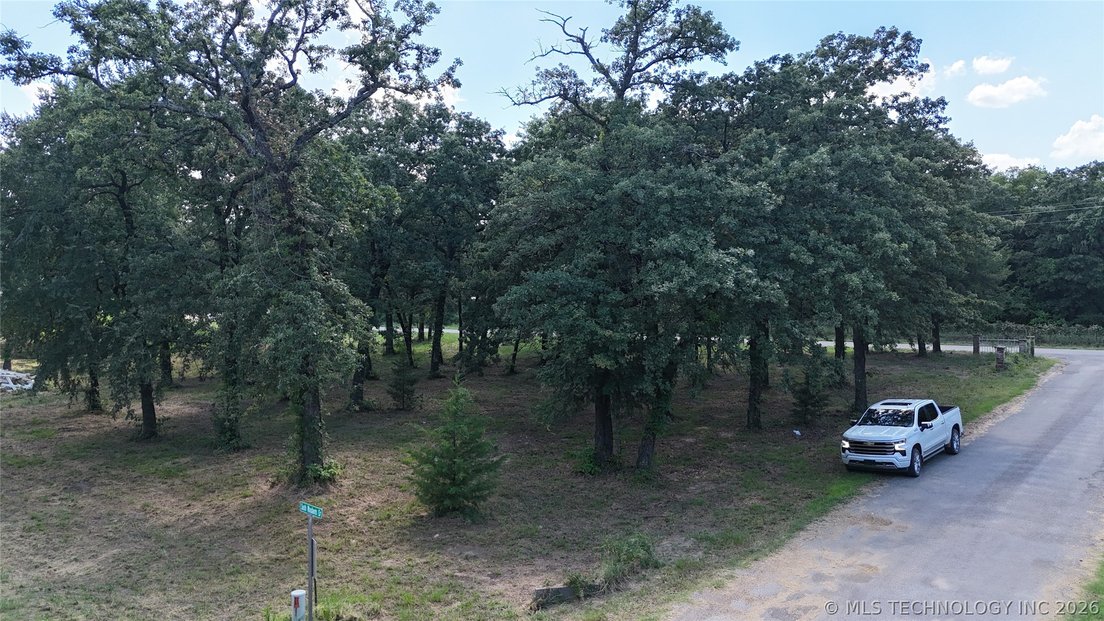 11989 Woodland Circle Property Photo 8
