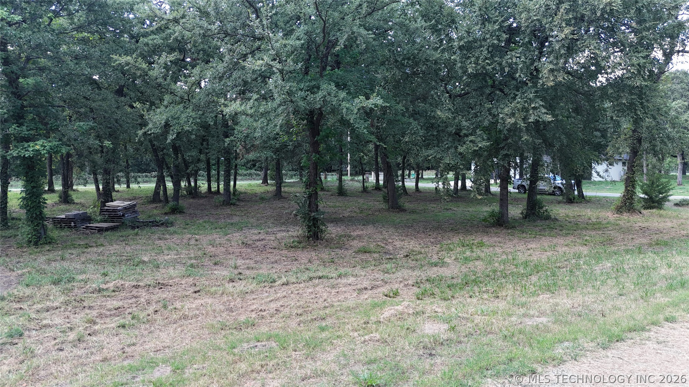 11989 Woodland Circle Property Photo 9