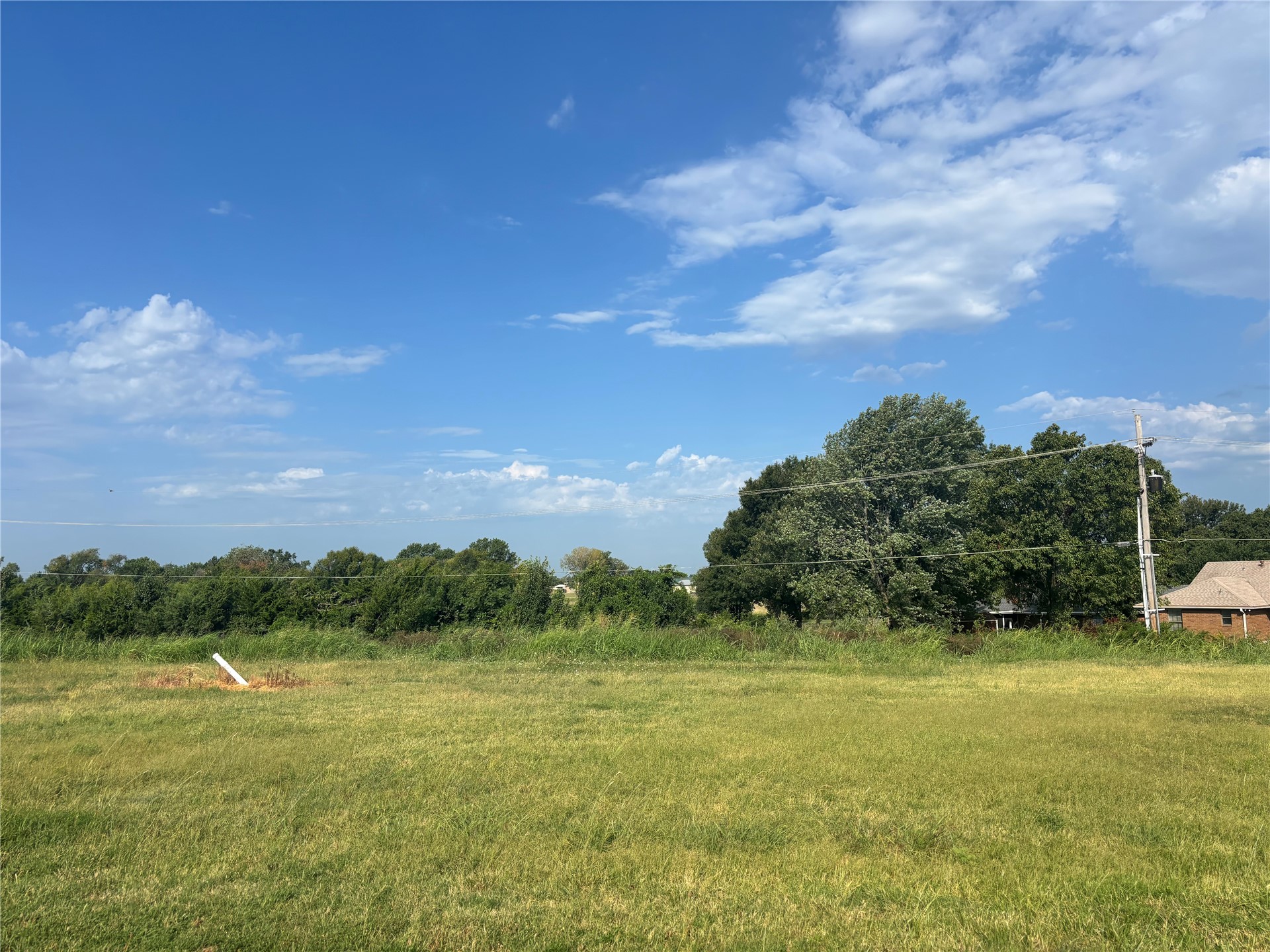 207 Beecher Property Photo 3
