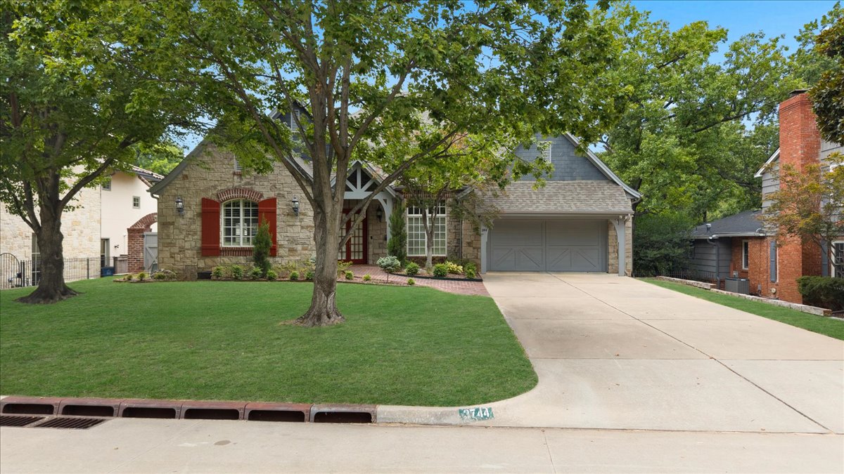 3744 Xanthus Avenue Property Photo 3