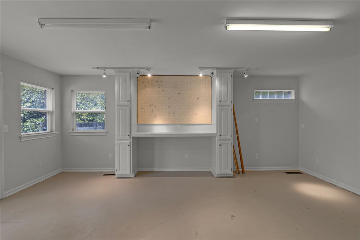 3744 Xanthus Avenue Property Photo 75