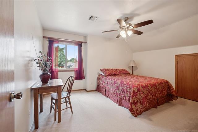 1424 Timber Lane Property Photo 24