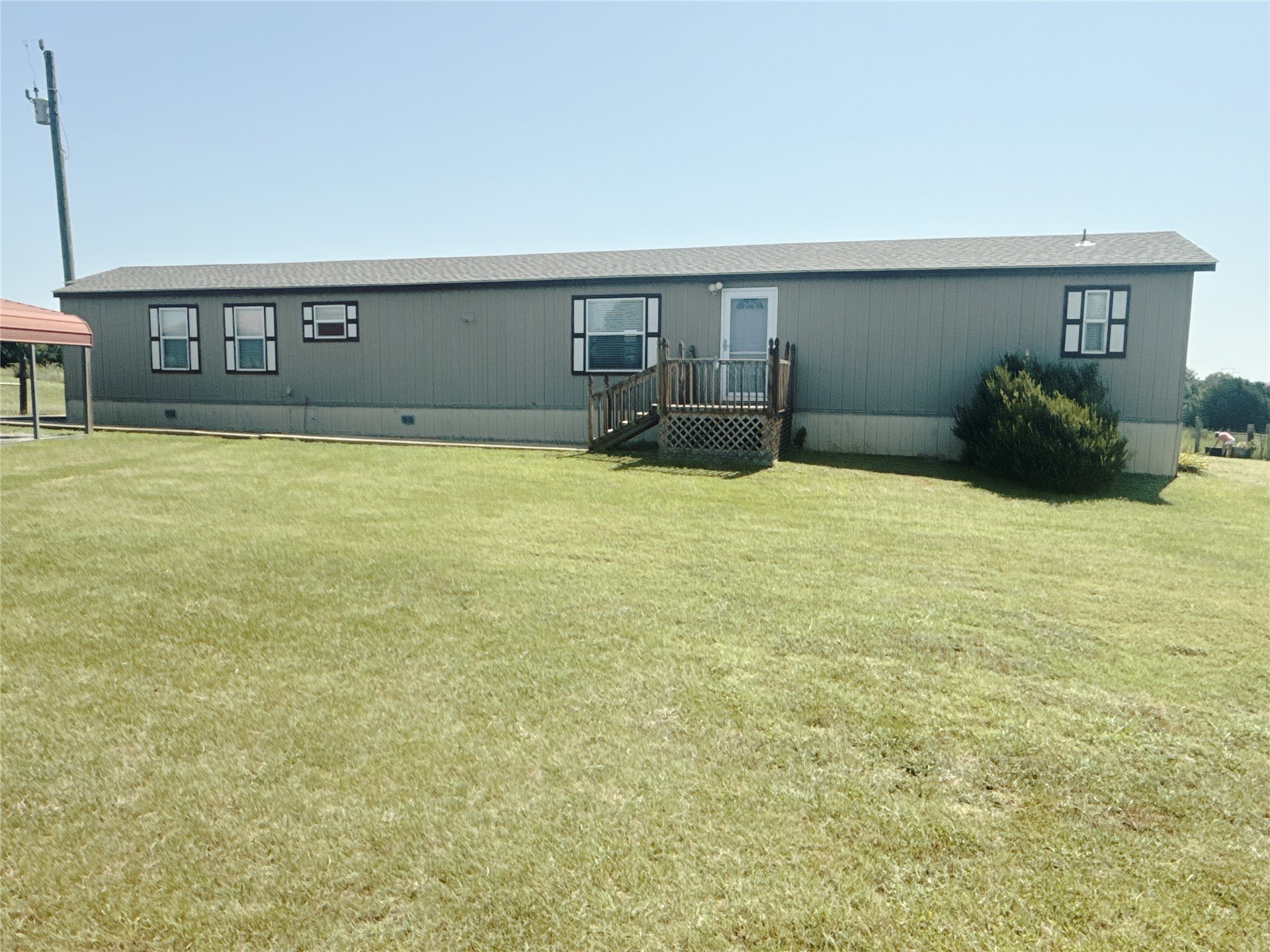 1415 S Rose Road Property Photo 1