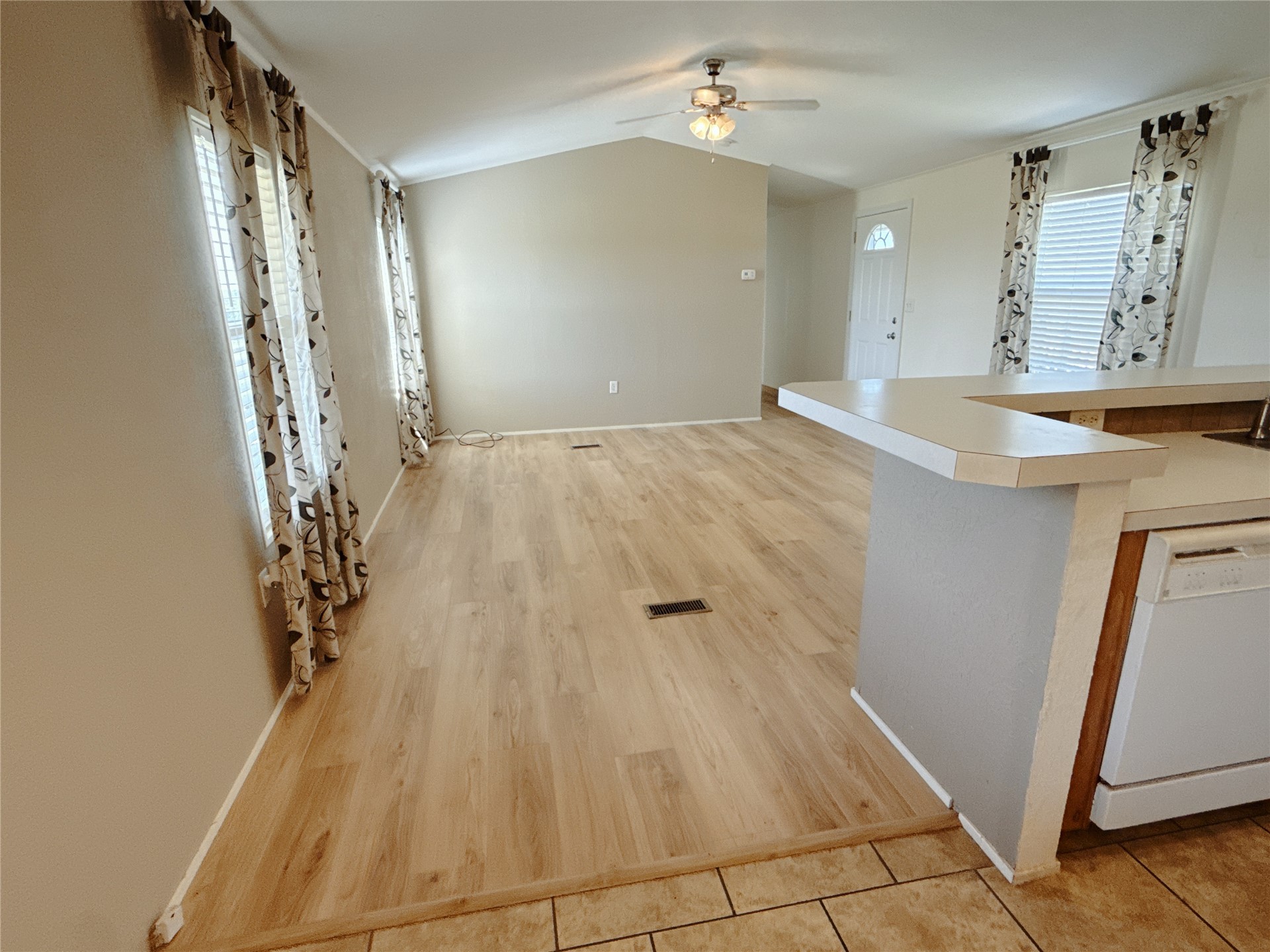 1415 S Rose Road Property Photo 26