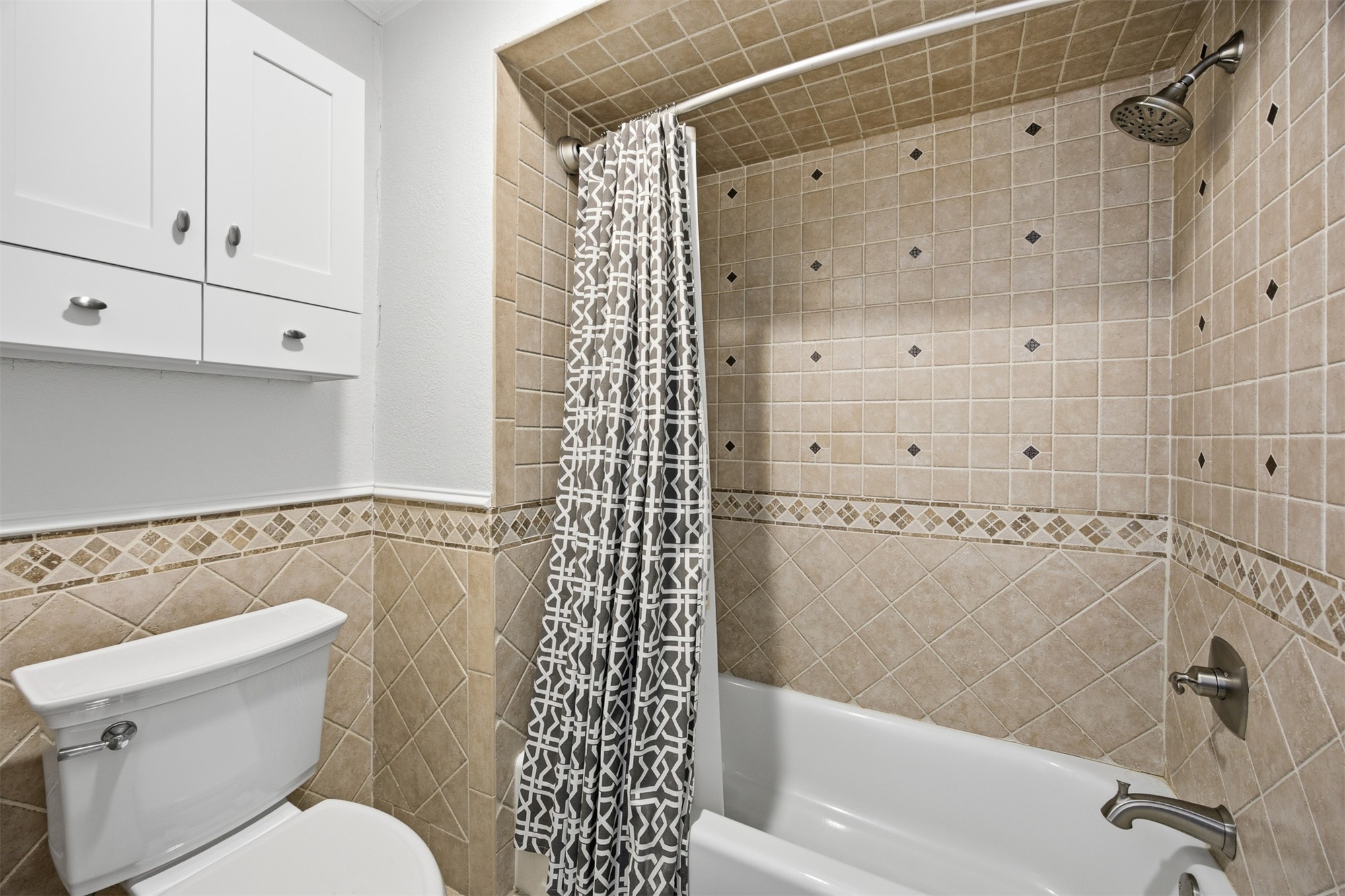 7302 S Evanston Avenue Property Photo 18