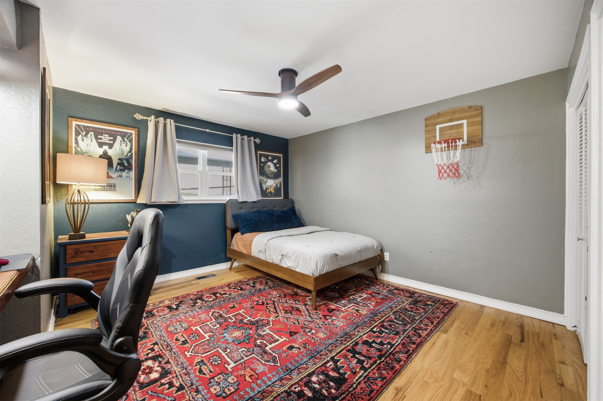 7302 S Evanston Avenue Property Photo 19