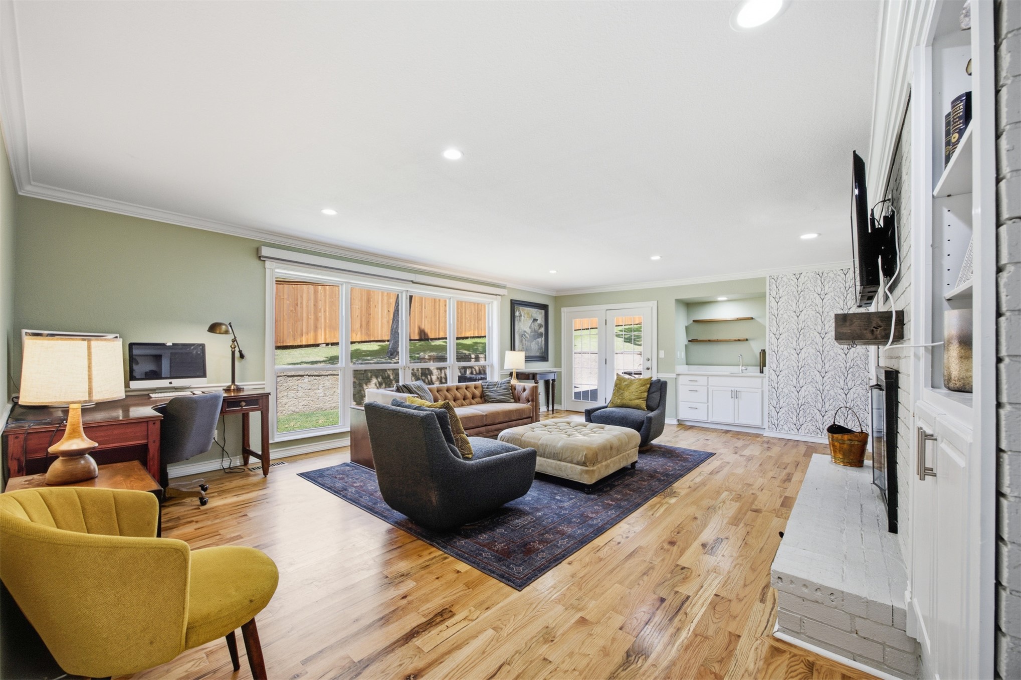 7302 S Evanston Avenue Property Photo 38