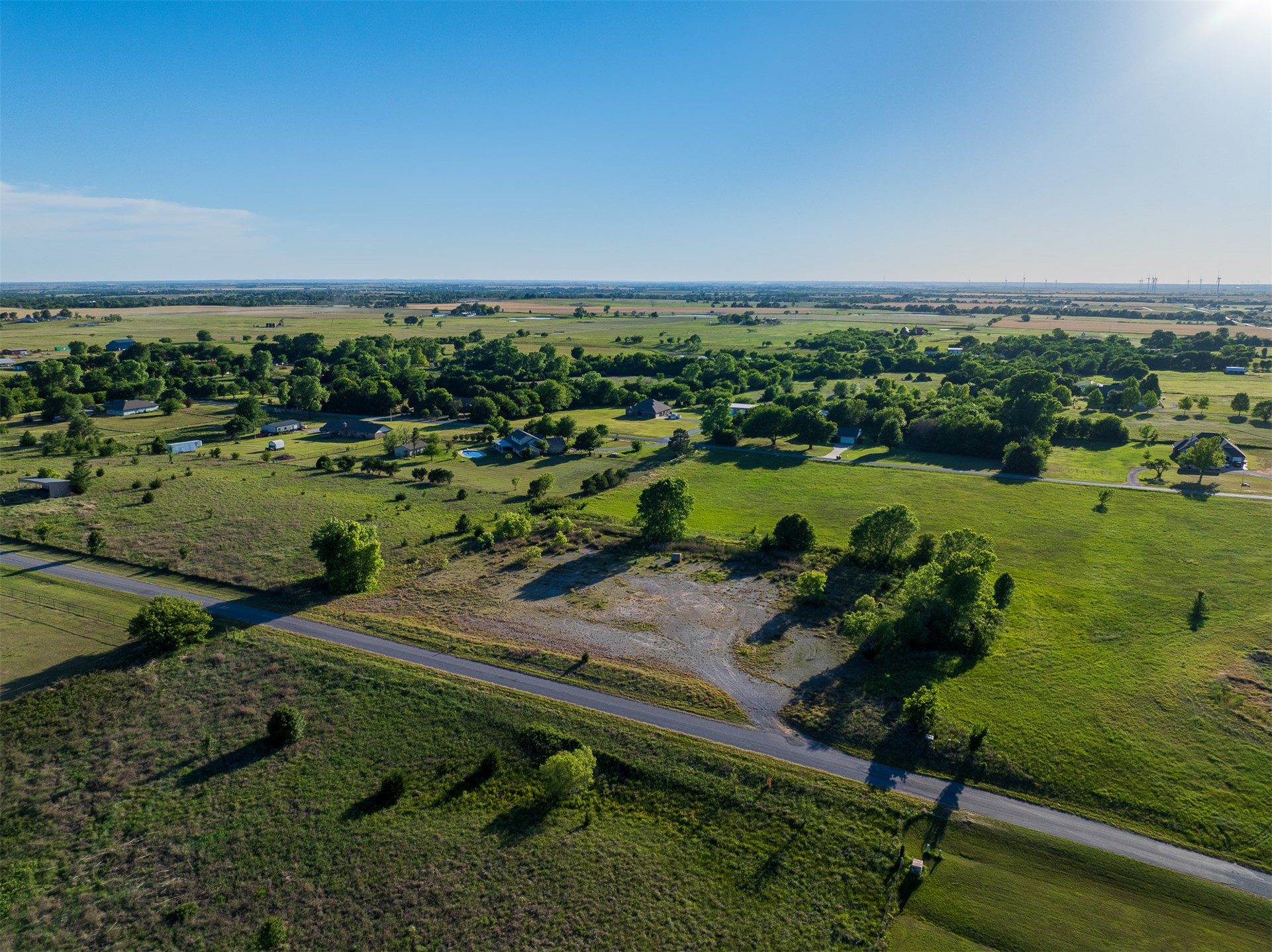 6 W County Road Property Photo 25